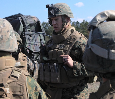 3rd Battalion, 10th Marine Regiment performs a live-fire exercise ...