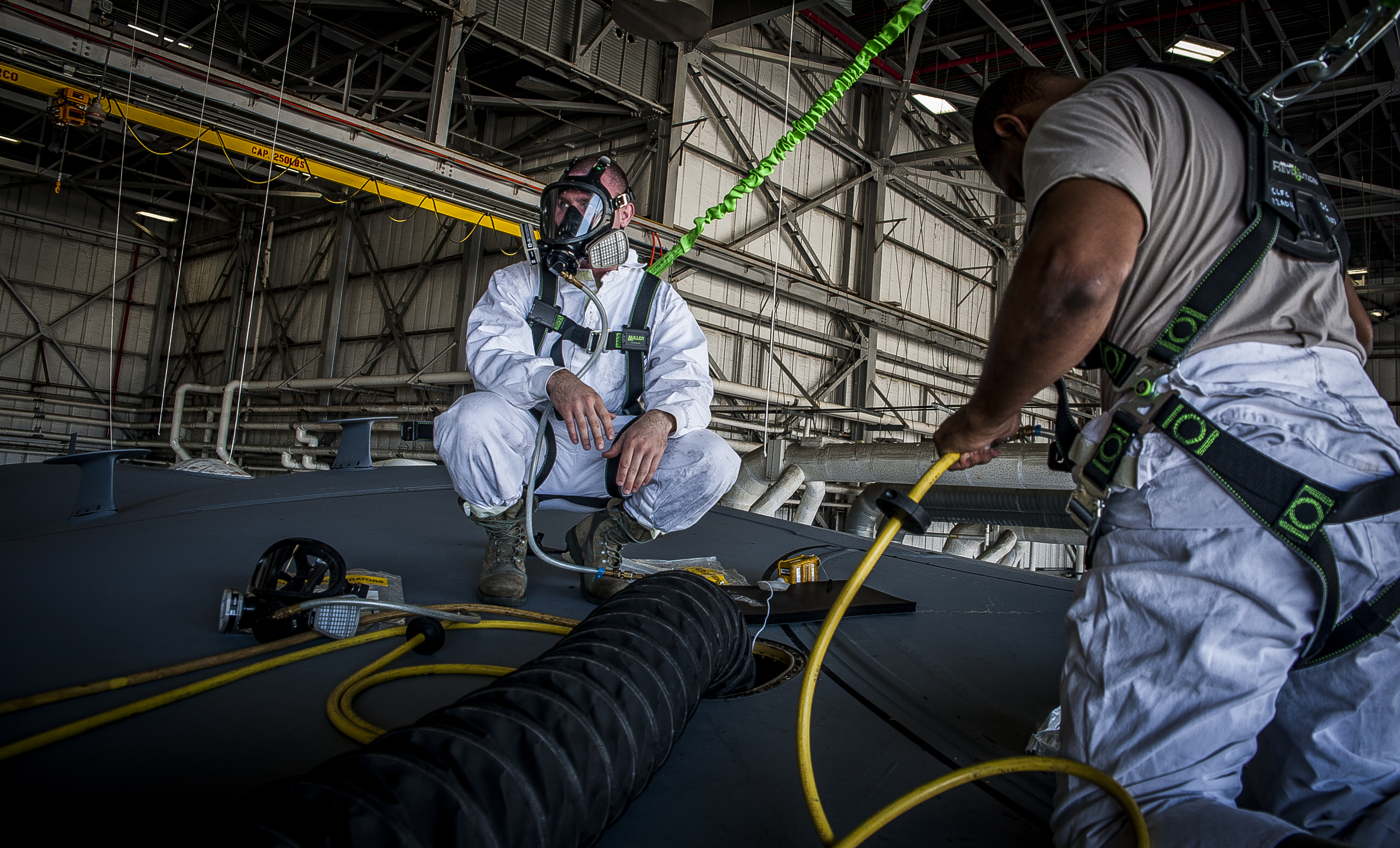 Airmen make dirty job look spotless > Joint Base ...