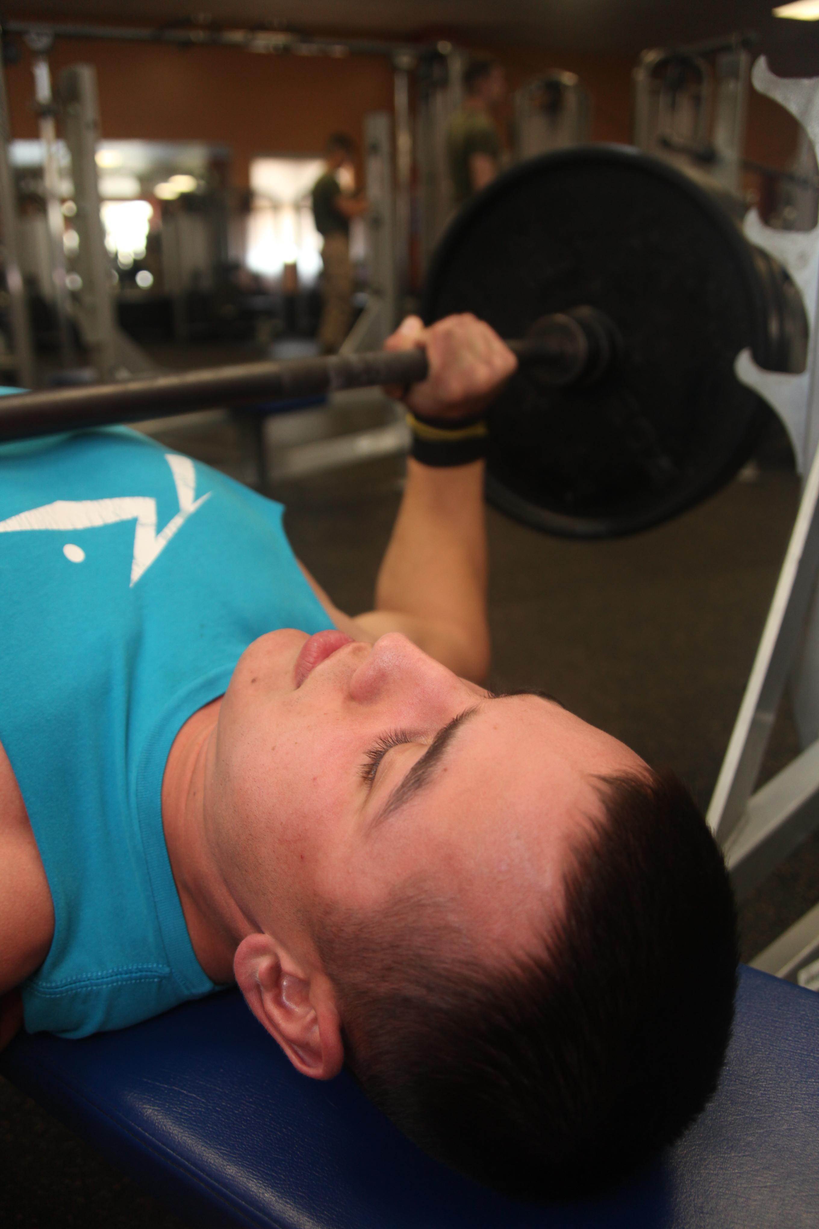 Competing To Be Top Dog Bench Press Club Lifts Morale Strengthens Motivation Marine Corps Air Station Cherry Point Mcas Cherry Point News