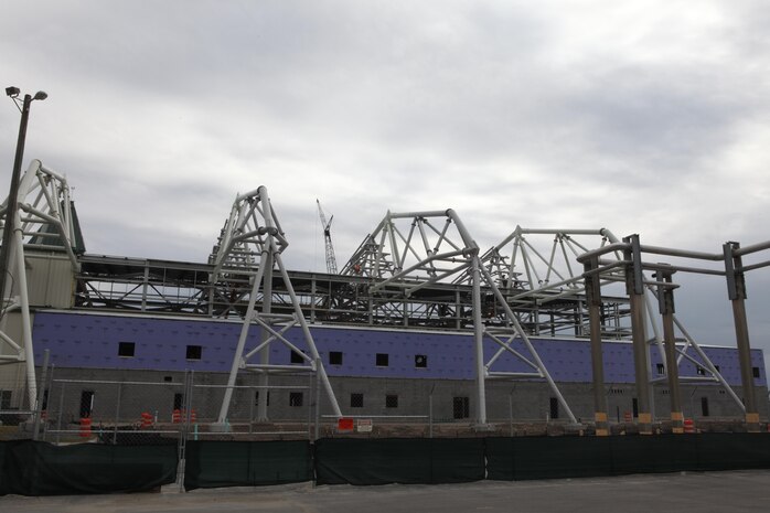 Marine Operational Test and Evaluation Squadron 22's new aircraft hangar construction is underway with an estimated completion date of Dec. 22, 2013. 