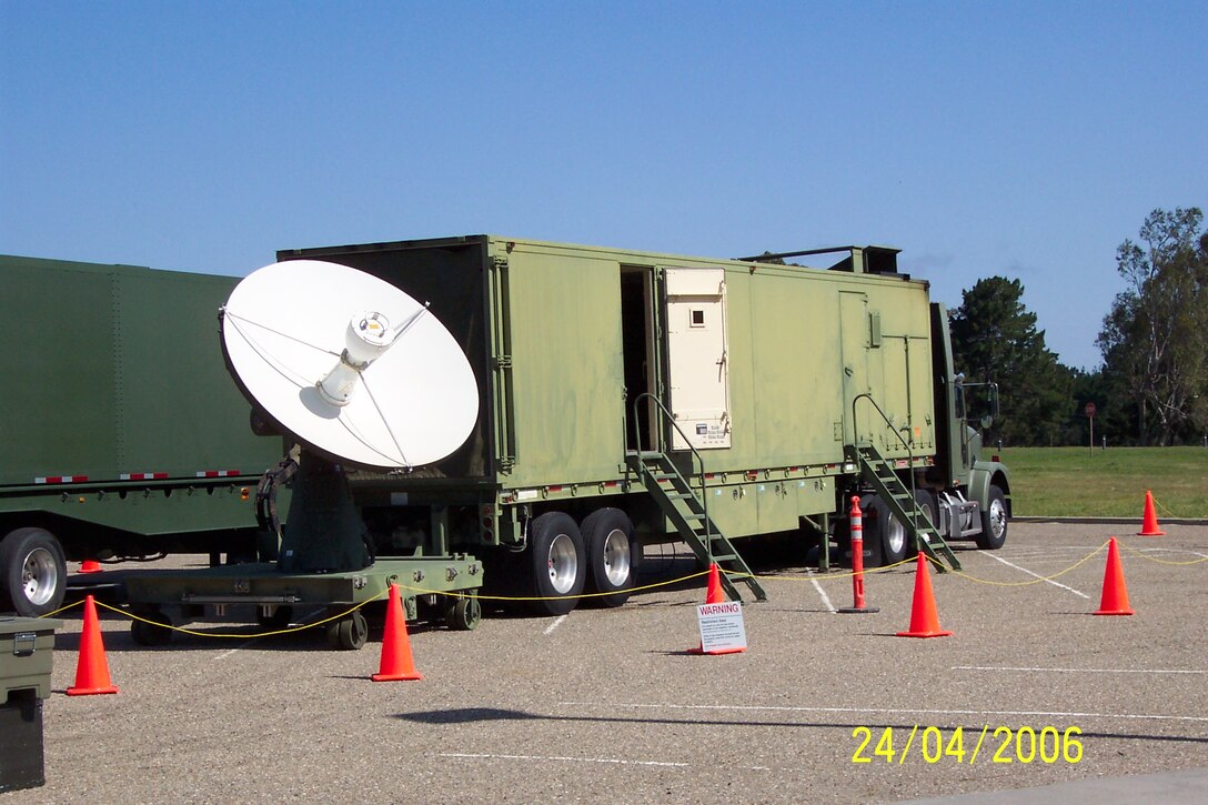 233d Satellite truck