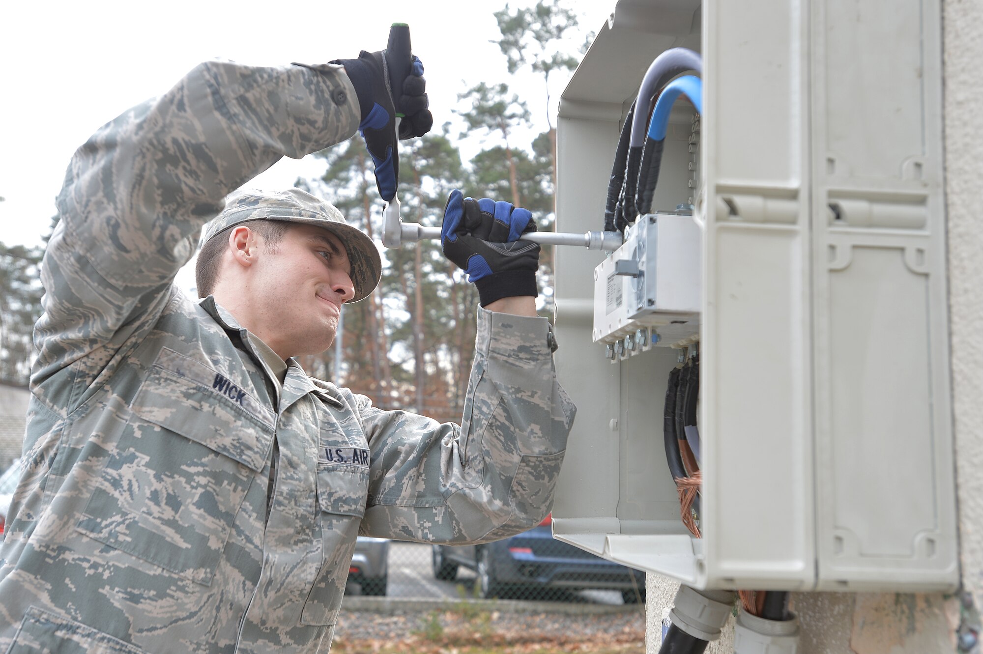 Senior Airman Nicholas Wick, 786th CES electrical systems journeyman, installs a double-throw switch for back up emergency power for the base water supply on Ramstein Air Base, Germany, March 8, 2013. Wick won the airman award at this year’s U.S. Air Forces in Europe and Air Forces Africa first quarter awards ceremony.  (U.S. Air Force photo/Airman 1st Class Holly Cook)