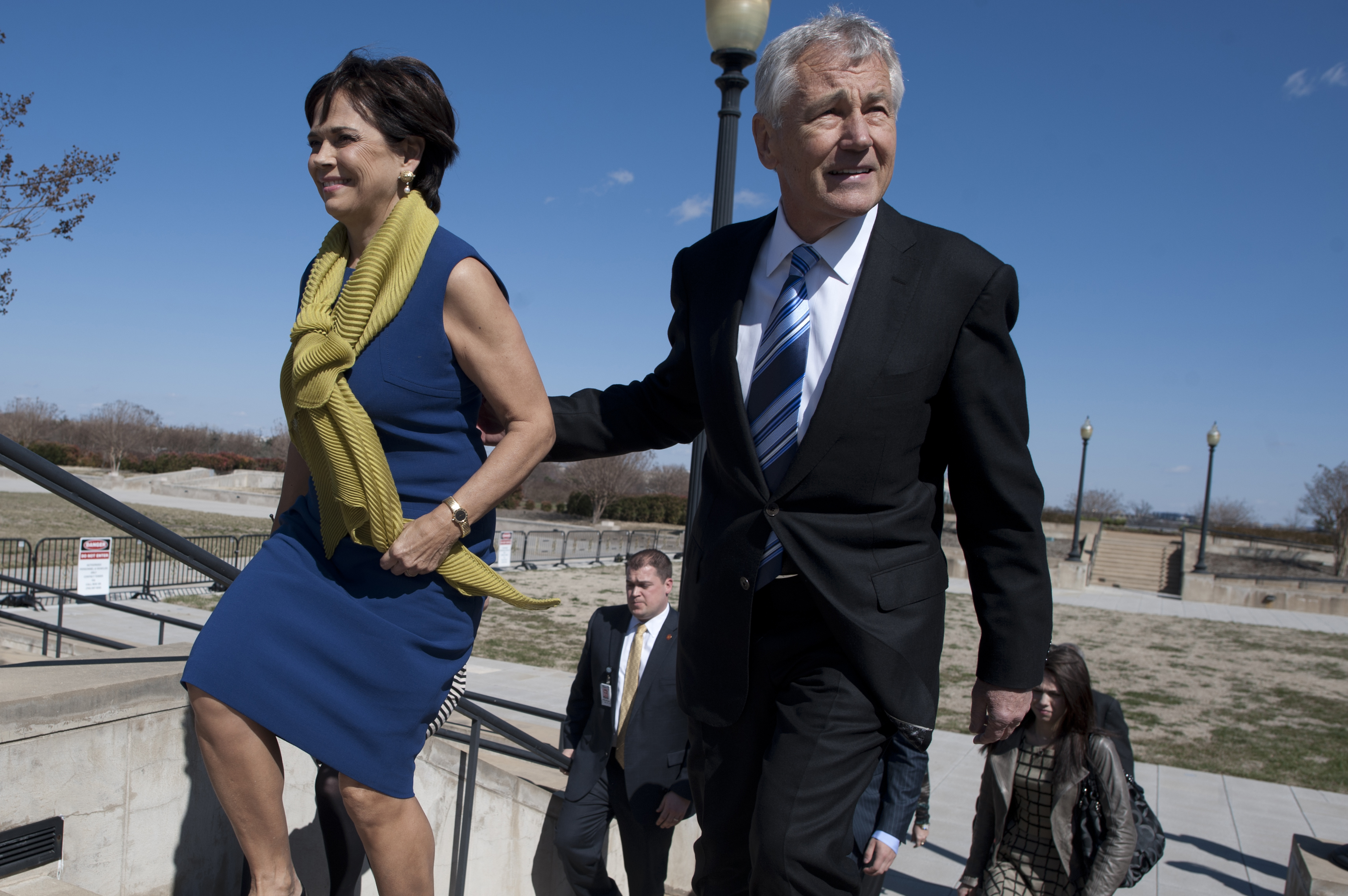 Defense Secretary Chuck Hagel and his wife, Lilibet, arrive at his