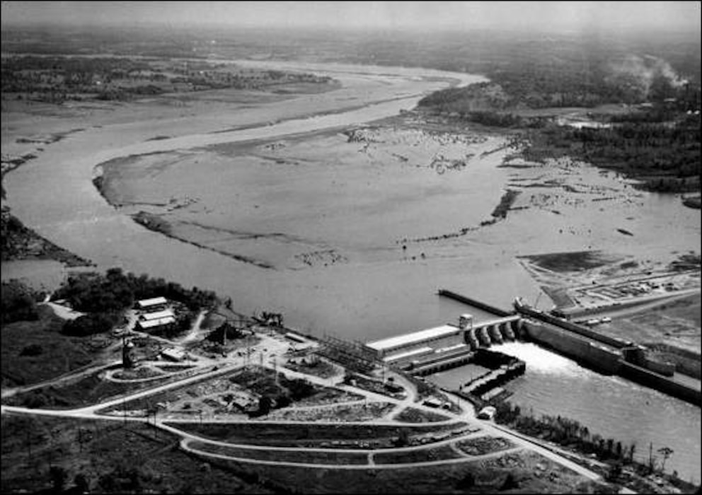 Nashville District > Locations > Dams > Old Hickory Dam