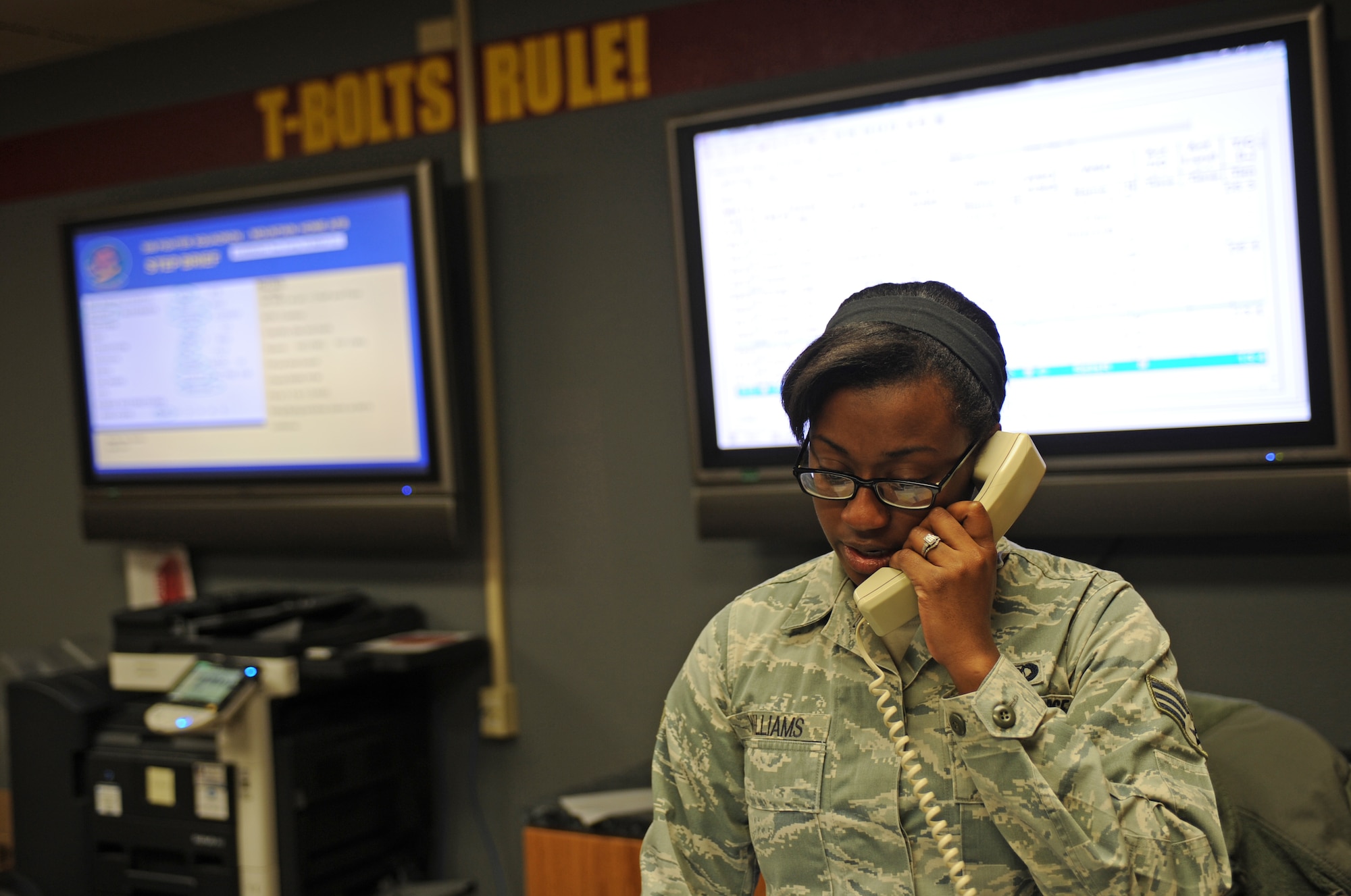U.S. Air Force Senior Airman Casiana Curry-Williams, 389th Fighter Squadron aviation resource manager, mans the operations desk of the 389th FS March 18, 2013, at Mountain Home Air Force Base, Idaho. Squadron aviation resource managers are responsible for ensuring everything and everyone is ready for the daily flying missions. (U.S. Air Force photo/Senior Airman Benjamin Sutton)