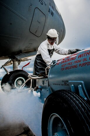 Airman 1st Class Ryan Carroll, 437th Aircraft Maintenance Squadron Aircraft Electronic and Environmental Systems specialist, services the liquid oxygen system on a C-17 Globemaster III March 19, 2013, at Joint Base Charleston – Air Base, S.C. (U.S. Air Force photo / Airman 1st Class Tom Brading) 