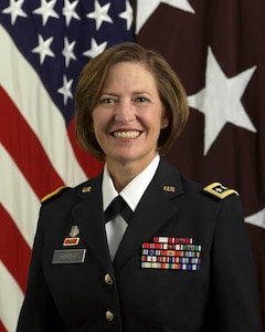 Lt. Gen. Patricia D. Horoho assumed command of the U.S. Army Medical Command Dec. 5, 2011, and was sworn in as the 43rd Army surgeon general two days later. She is the fi rst female Army surgeon general. Her previous positions include deputy surgeon general, offi ce of the surgeon general, Falls Church, Va., from 2010 to 2011 and 23rd chief of the U.S. Army Nurse Corps from 2008-2011.