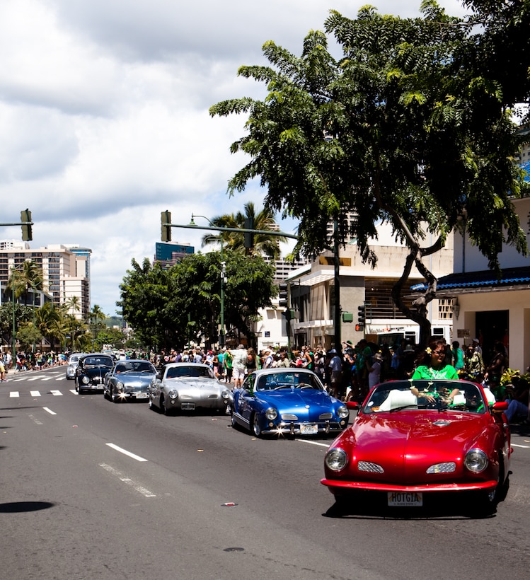 HONOLULU — Vintage muscle cars roll down the Waikiki shopping strip during the 45th annual St. Patrick’s Day parade, March 17. Thousands of tourists, local residents and spectators crowded the street to see the parade’s entertainment for the afternoon. While not a legal holiday in the U.S., St. Patrick’s Day is popularly celebrated across the country and other parts of the world. (U.S. Marine Corps photo by Cpl. James A. Sauter) 