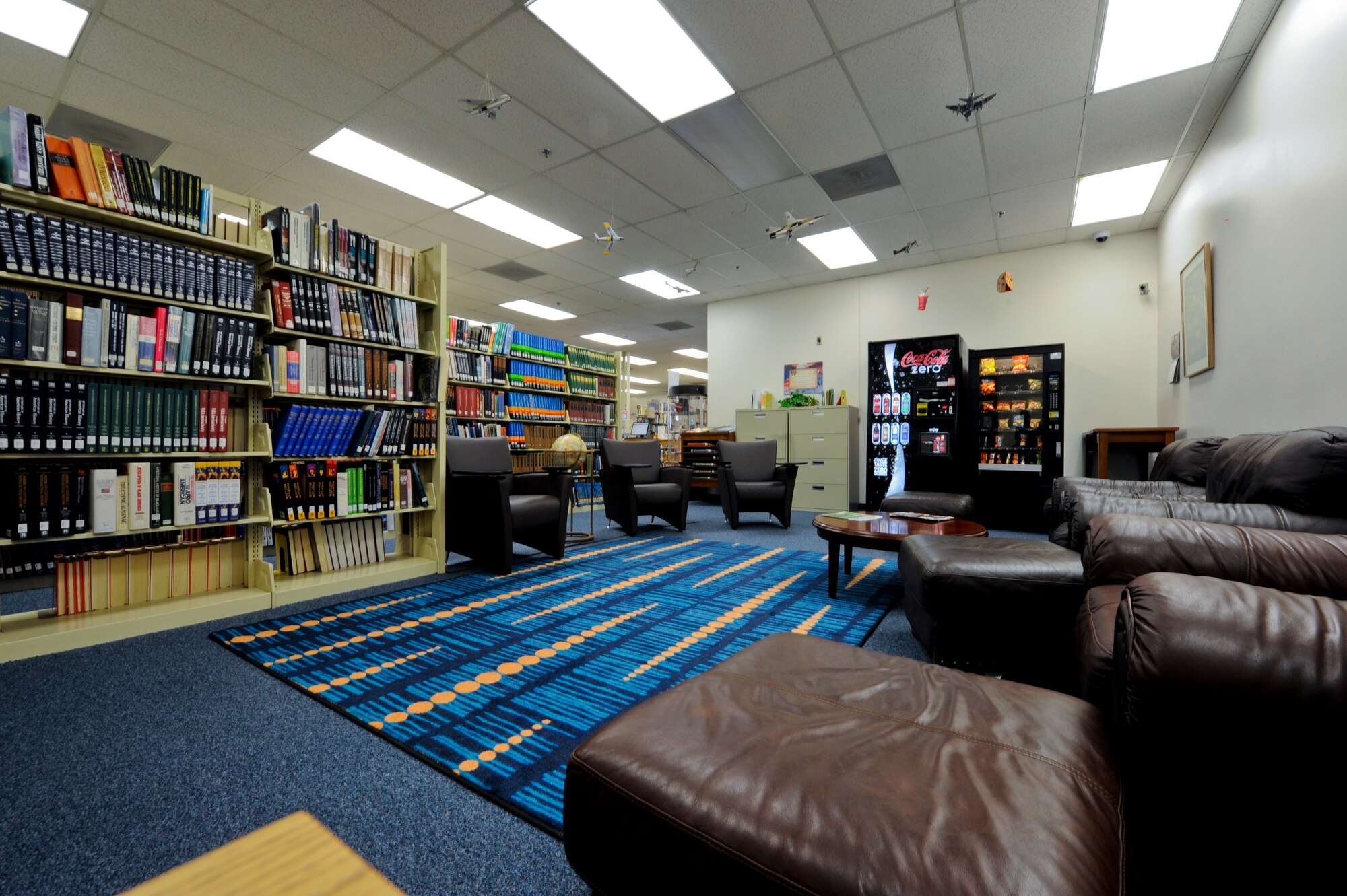 In the back of the library is the laptop lounge with vending machines, comfortable seating and Wi-Fi. (U.S. Air Force photo/Staff Sgt. C.J. Hatch)