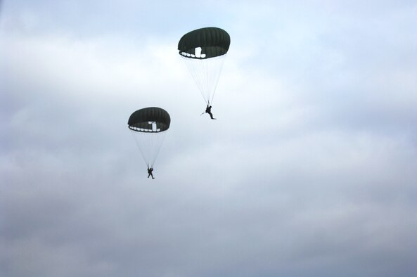Airmen from the 321st Special Tactics Squadron conduct water-landings during a weeklong exercise known as “jump week” March 15, 2013, off the coast of Ipswich, England. The 321st STS participated in multiple land and water jumps throughout the week. (U.S. Air Force photo by Airman 1st Class Dillon Johnston/Released)