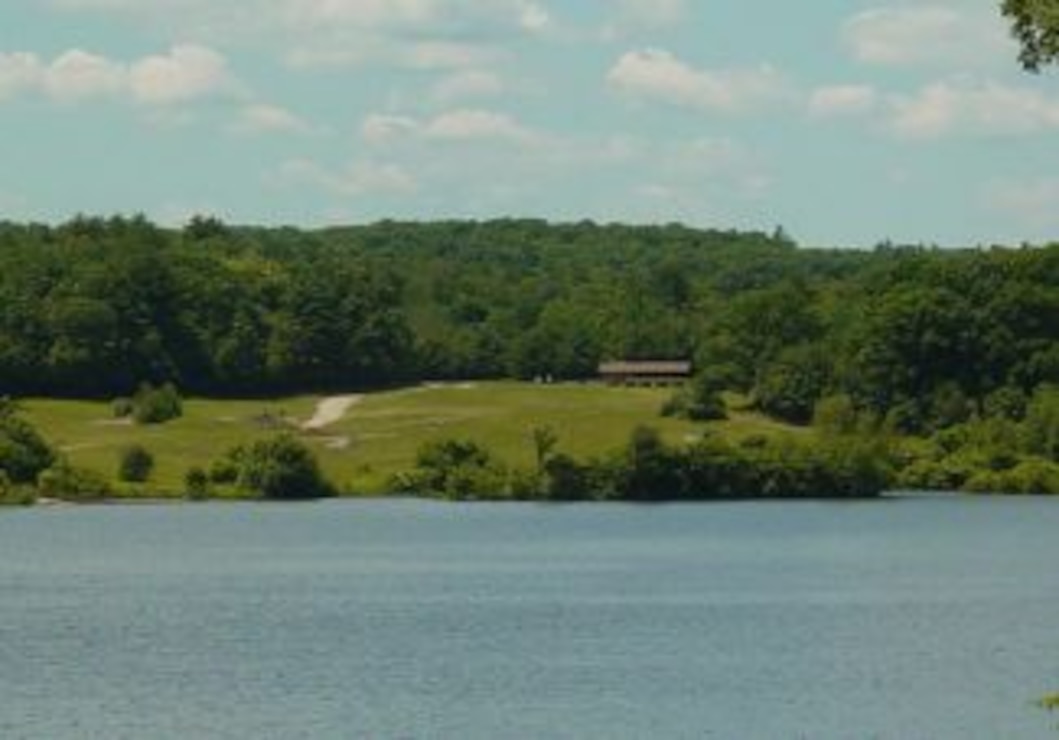 West Thompson Lake (North Grosvenordale, Conn.), New England