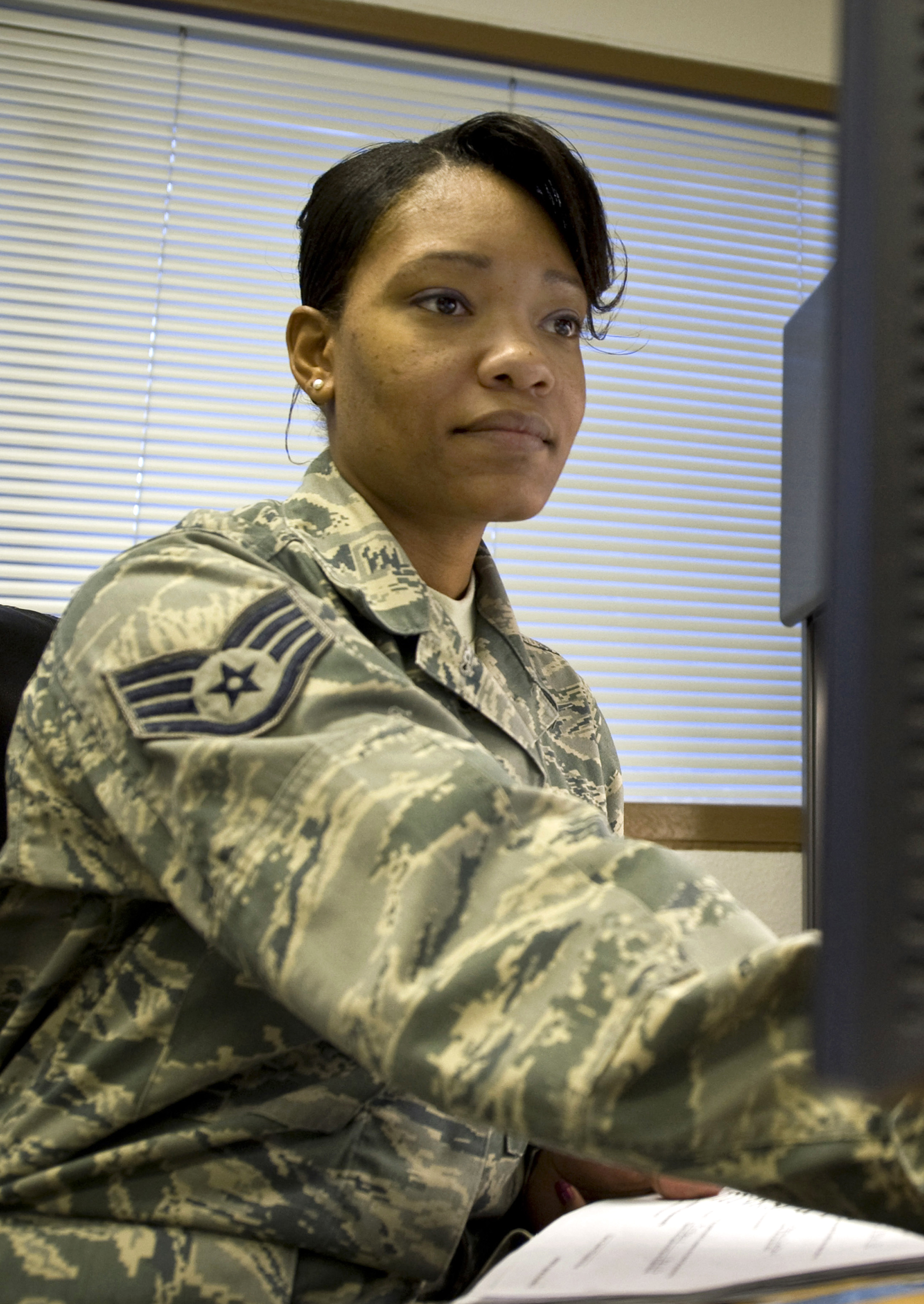 should women be in combat essay Defense secretary ashton b carter announced the decision to open all combat jobs in the united states military to women at a news conference on thursday. should women be in combat essay Defense secretary ashton b carter announced the decision to open all combat jobs in the united states military to women at a news conference on thursday.