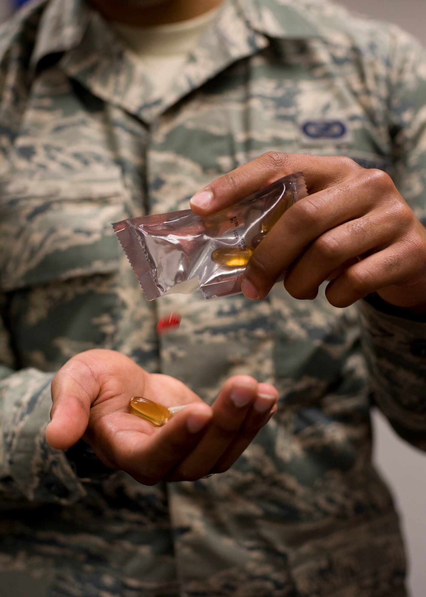 Policy Memorandum 11-30 was re-issued to all Hurlburt Field Airmen March 20 as a recap that though there is no current overarching Air Force or Air Force Special Operations Command policy guidance on the use of specific dietary supplements, Airmen should still be aware of what they take and inform medical personnel of all substances in use. For more information on the proper use of performance enhancing products, contact the Health and Wellness Center at 884-4292. (U.S. Air Force photo illustration/Airman 1st Class Nigel Sandridge)