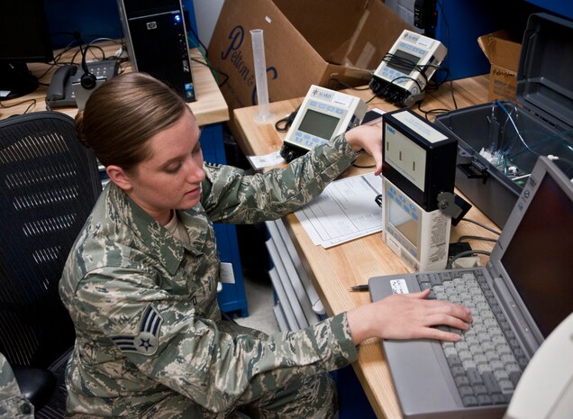 Senior Airman Amber Sarchioto, 99th Medical Support Squadron Logistics Flight medical maintenance technician, calibrates a medical system machine at the Mike O’Callaghan Federal Medical Center March 26, 2013, on Nellis Air Force Base, Nev. The 99th MDSS Logistics Flight was awarded the 2012 Air Combat Command Large Medical Logistics Account of the Year during a ceremony here March 4. (U.S Air Force photo by Airman 1st Class Monet Villacorte)