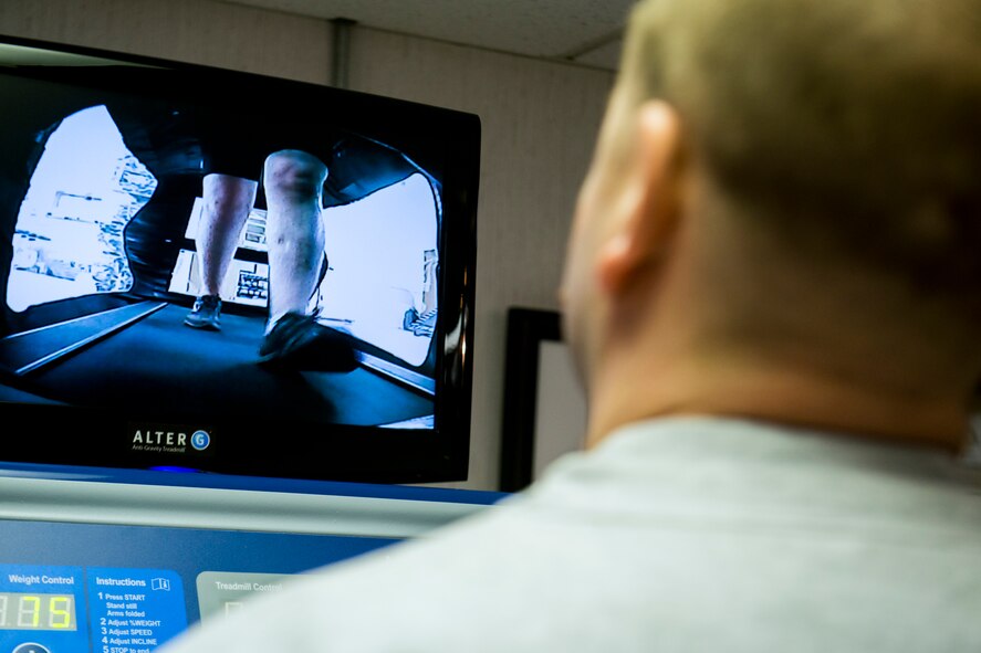U.S. Air Force Tech. Sgt. Sean Gray, 822nd Base Defense Squadron flight sergeant for Alpha Flight, uses an anti-gravity treadmill Jan. 9, 2013, at Moody Air Force Base, Ga. Gray tore collateral ligaments in his left knee while doing cut sprints and has been in the 93d Air Ground Operations Wing physical therapy program since November 2012. (U.S. Air Force photo by Staff Sgt. Jamal D. Sutter/Released)