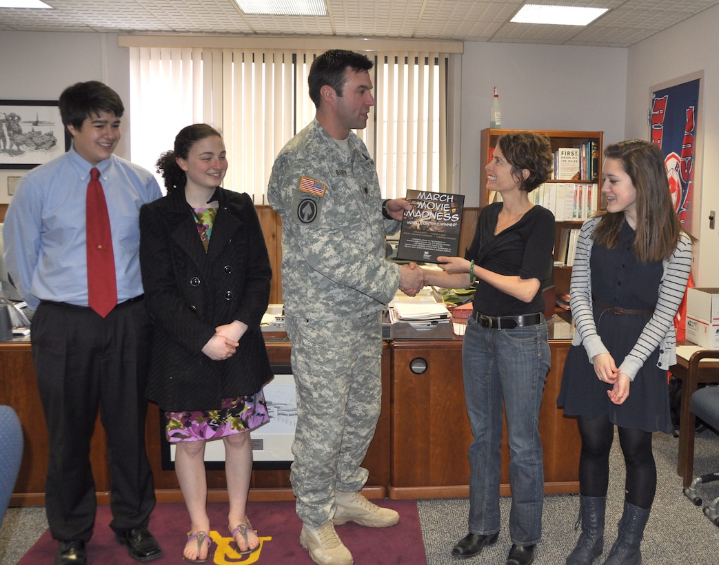 Congratulation to the first place winners from Buffalo Public School 195, City Honors, in the "March Movie Madness Competition" sponsored by the U.S. Army Corps of Engineers, Buffalo District. The students were invited to the District to have pizza with the District Commander LTC Owen Beaudoin and talk about their movie, what they have learned and to receive recognition for their outstanding video, March 27, 2013.