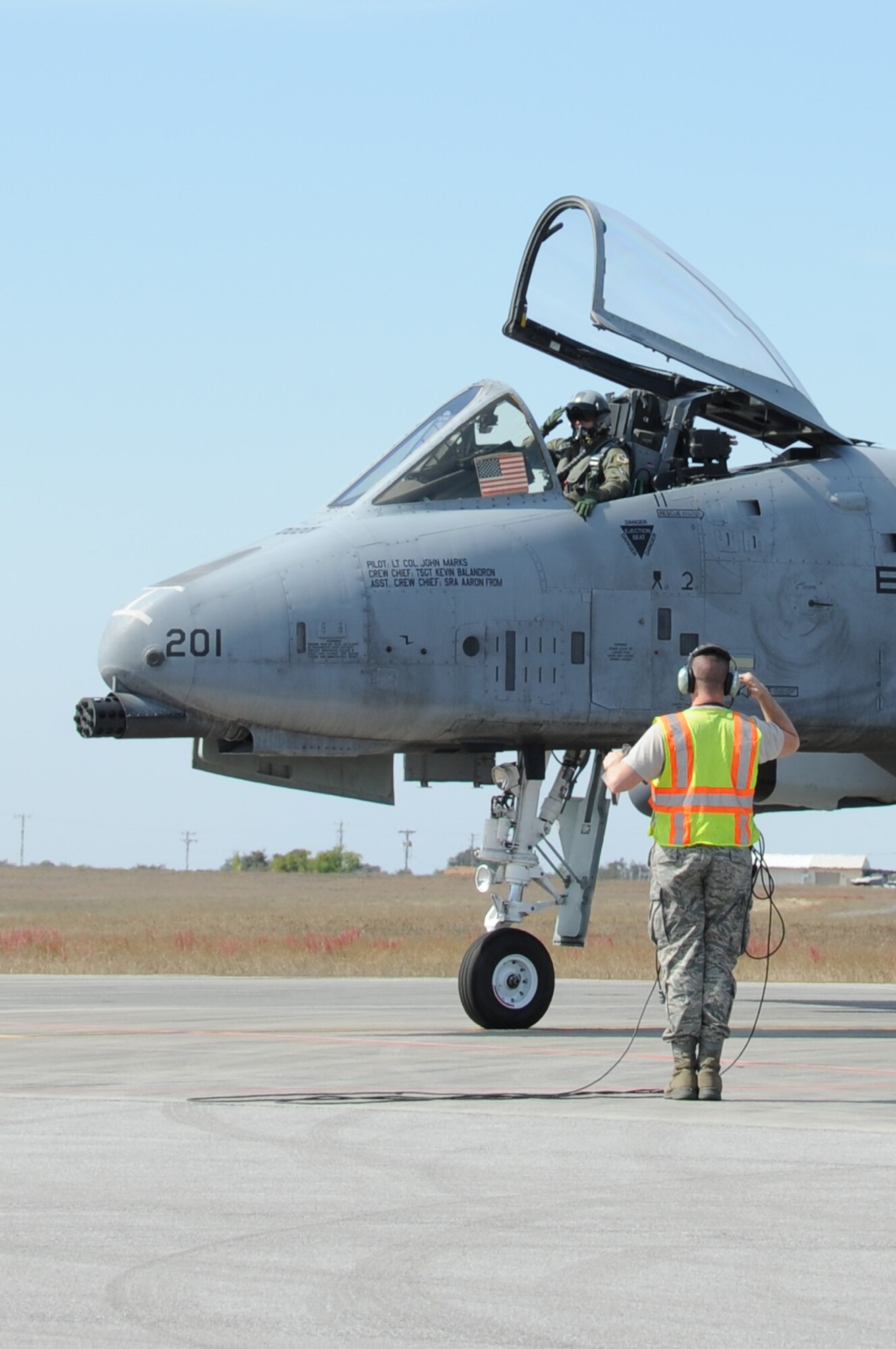 EGLIN AIR FORCE BASE, Fla. – Tech. Sgt Travis Trudeau, 442nd Aircraft Maintenance Squadron, weapons loader, salutes the A-10 Thunderbolt II pilot signaling he’s armed and ready to go prior to takeoff, March 21, 2013. The 442nd Fighter Wing is temporarily deployed here for Combat Hammer a weapons system evaluation program. The A-10 Thunderbolt II Air Force Reserve unit is from Whiteman Air Force Base, Mo. (U.S. Air Force photo/Staff Sgt. Lauren Padden)