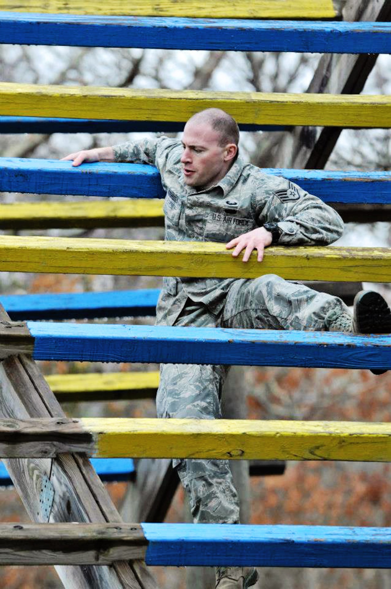 At the end of the day, when all scores were calculated, Air Force Staff Sgt. Ryan Morrissey of the 212th Engineering Installation, 102nd Intelligence Wing, Otis Air National Guard Base, was the overall state’s NCO winner. (Photo by Army Sgt. Alfred Tripolone III, 65th Public Affairs Operations Center)