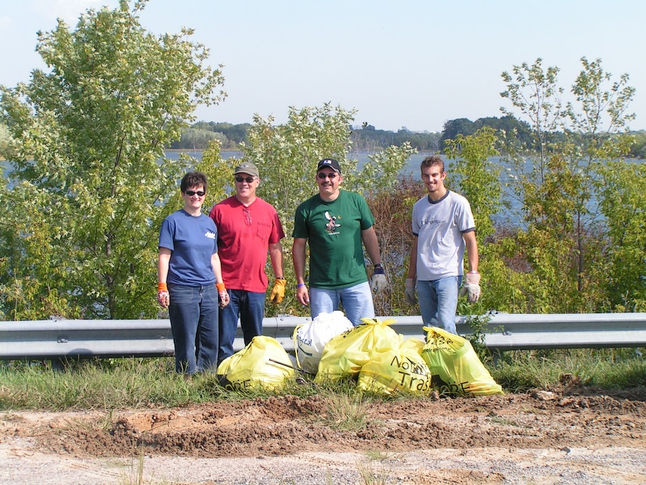 Lake Cleanup Day