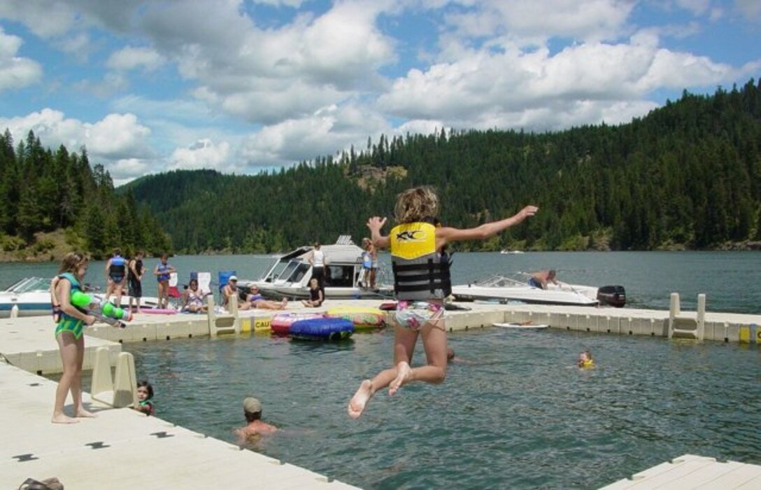 Visitors enjoy a day at Dworshak Lake in north central Idaho. The U.S. Army Corps of Engineers (USACE) announced today it will continue to accept the America the Beautiful Federal Recreation Pass Program's Interagency Annual Pass for Military (Military Pass) at its more than 2,500 USACE-managed recreation areas nationwide.