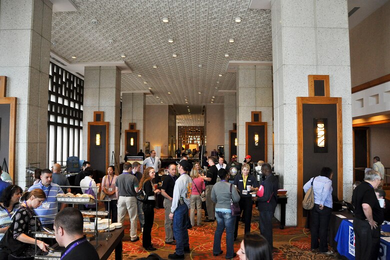 DENVER, Colo. -- The Denver Yellow Ribbon event gave servicemembers the opportunity to network with resource providers such as Employer Support of the Guard and Reserve, Military Family Life Consultants, Hero to Hired and several universities. These resources give servicemembers and their families valuable information to help them pre- and post-deployment. The event was held at the Sheraton Downtown Denver Hotel April 19-21, 2013. 
