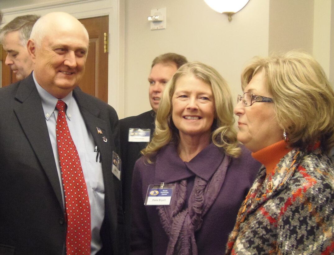 (L-R) ACC President Steve Cope and Tullahoma Area Chamber of Commerce Executive Director Diane Bryant talk with Congressman Diane Black about the caucus she recently formed.