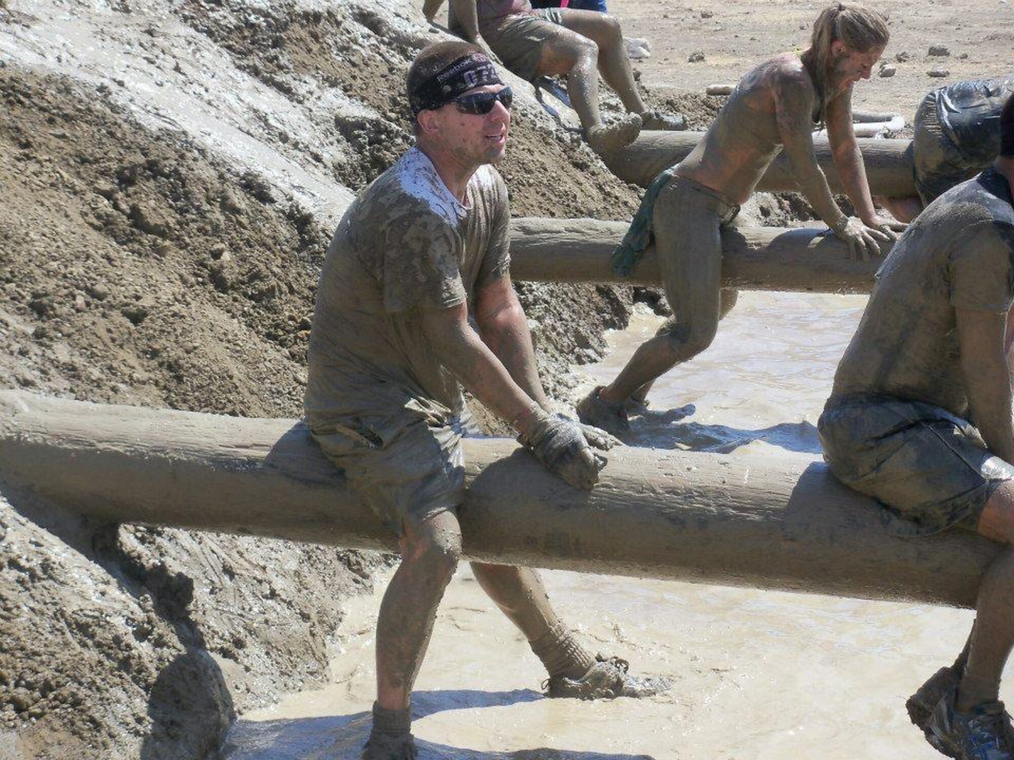 Members of the Air Reserve Personnel Center Spartan Team continue on their course during competition at Fort Carson, May 4.  (U.S. Air Force photo/Phil Burrell) 