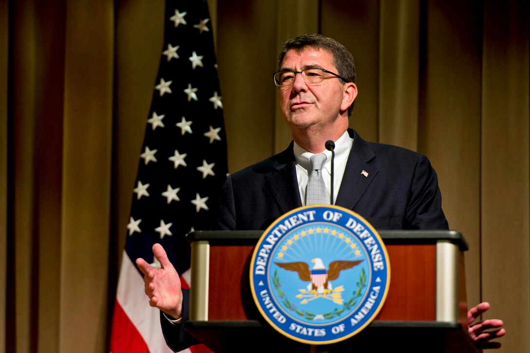 Deputy Defense Secretary Ash Carter Speaks At The “spirit Of Service