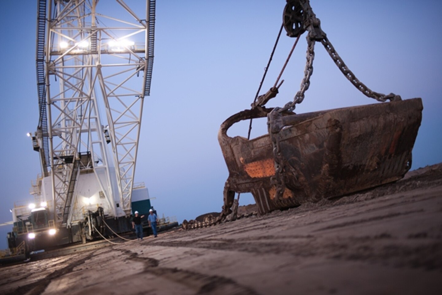 According to the Florida Industrial and Phosphate Research Institute, draglines, the current mining tool, came into use in the 1930s and significantly changed the mining operation. In 1900, it took a year to mine a 15-acre mine site with picks and shovels. Today one dragline mines 15 acres in a month. 