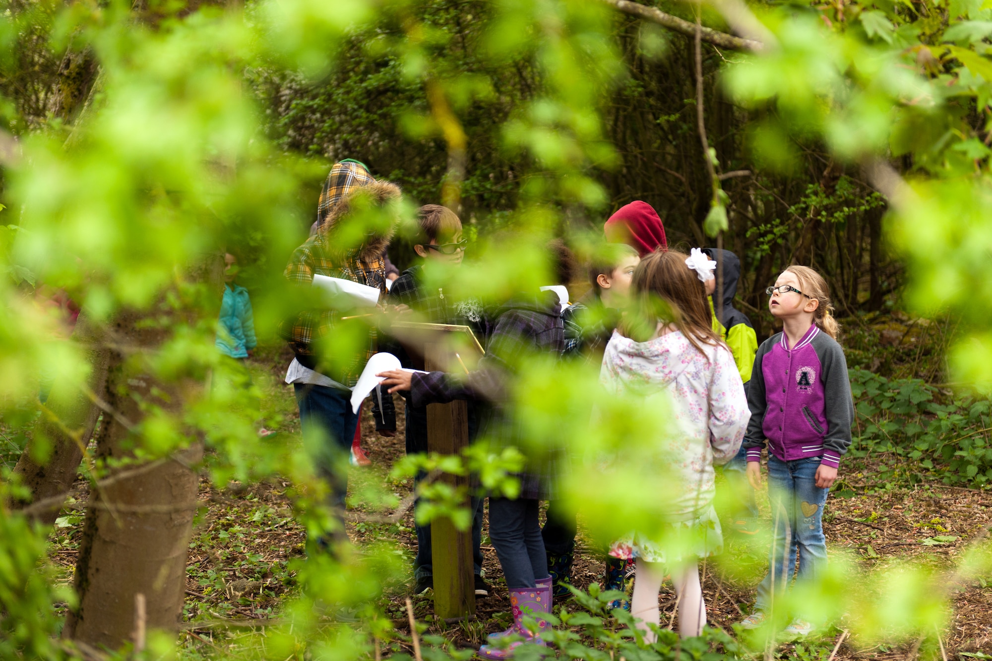 RAF CROUGHTON, United Kingdom – Croughton Elementary School students participate in a treasure hunt at the RAF Croughton Nature Reserve May 10. The nature reserve is right of RAF Croughton and is managed by the 422nd Air Base Group environmental department. To access the reserve, call the environmental department at 236-8456. (U.S. Air Force photo by Staff Sgt. Brian Stives)