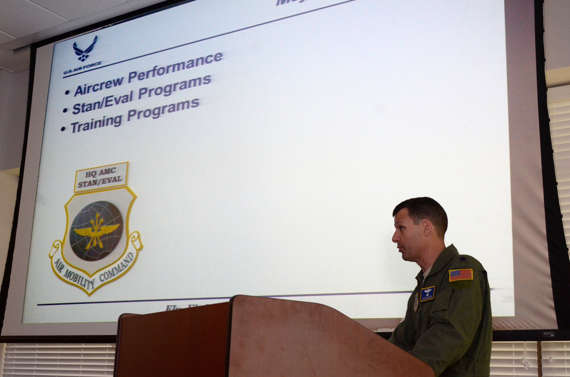 Lt. Col. Michael A. Hollman, Consolidated Unit Inspection (CUI) team chief for flight related units briefed leadership from the 22nd Air Force and 94th Airlift Wing on inspection findings during the IG outbrief at Dobbins Air Reserve Base, Ga. May 13. (U.S. Air Force photo/Don Peek) 