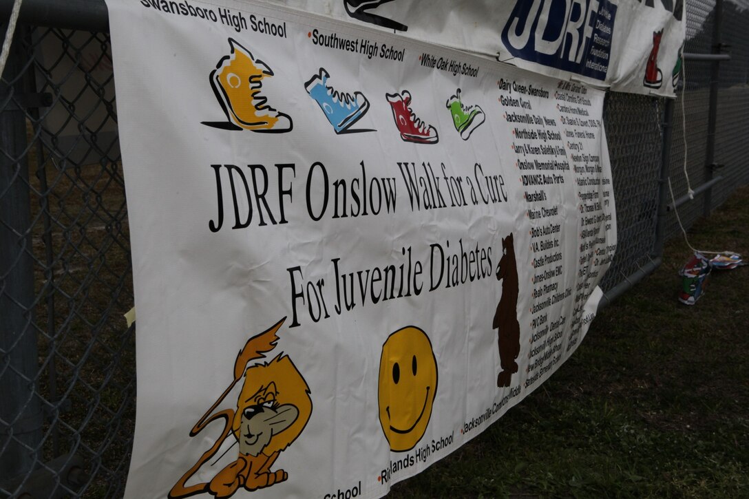 The Juvenile Diabetes Research Foundation sponsored the 7th Annual Walk to Cute Diabetes March 23 in Jacksonville, N.C. Over 400 people showed up to the event in support of finding the cure of type 1 diabetes. (Photo by Pfc. Justin A. Rodriguez/released)