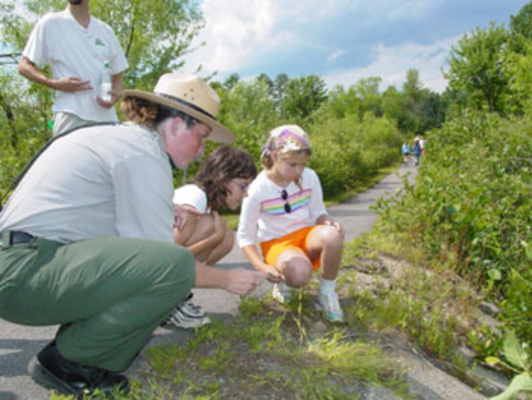 Park Rangers at Hopkinton-Everett Lakes offer a variety of educational and recreational programs, which include guided trail walks, water safety demonstrations, Junior Ranger programs, dam tours and much more. These programs are open to the public.
