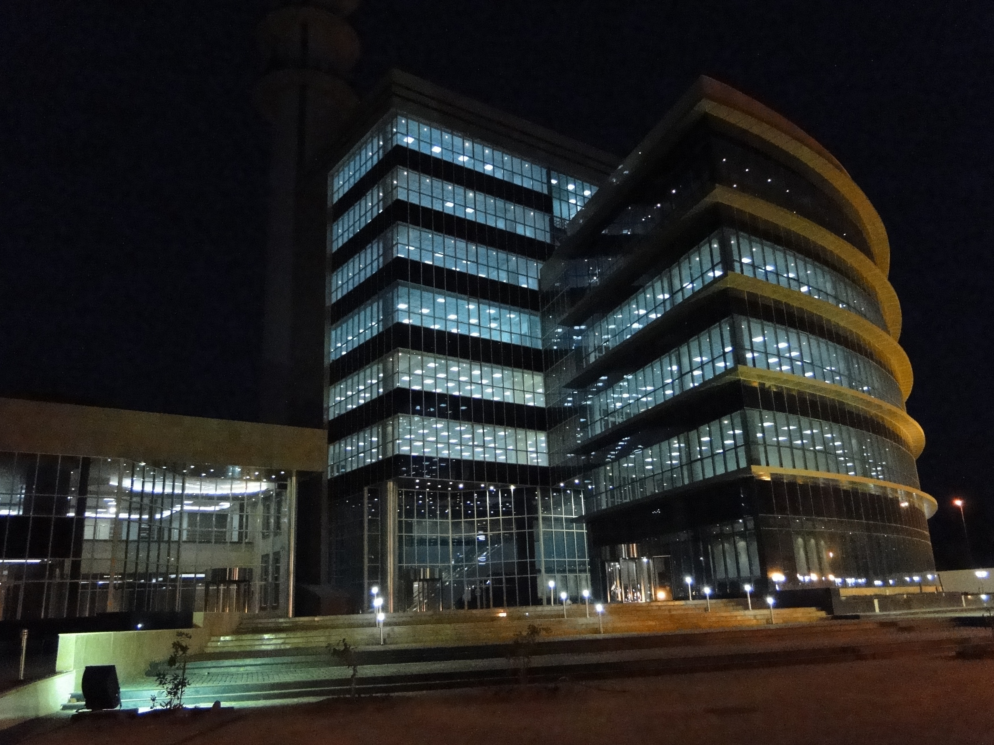 Us Army Corps Of Engineers Continues To Build Projects Contributing To Iraq  Sovereignty