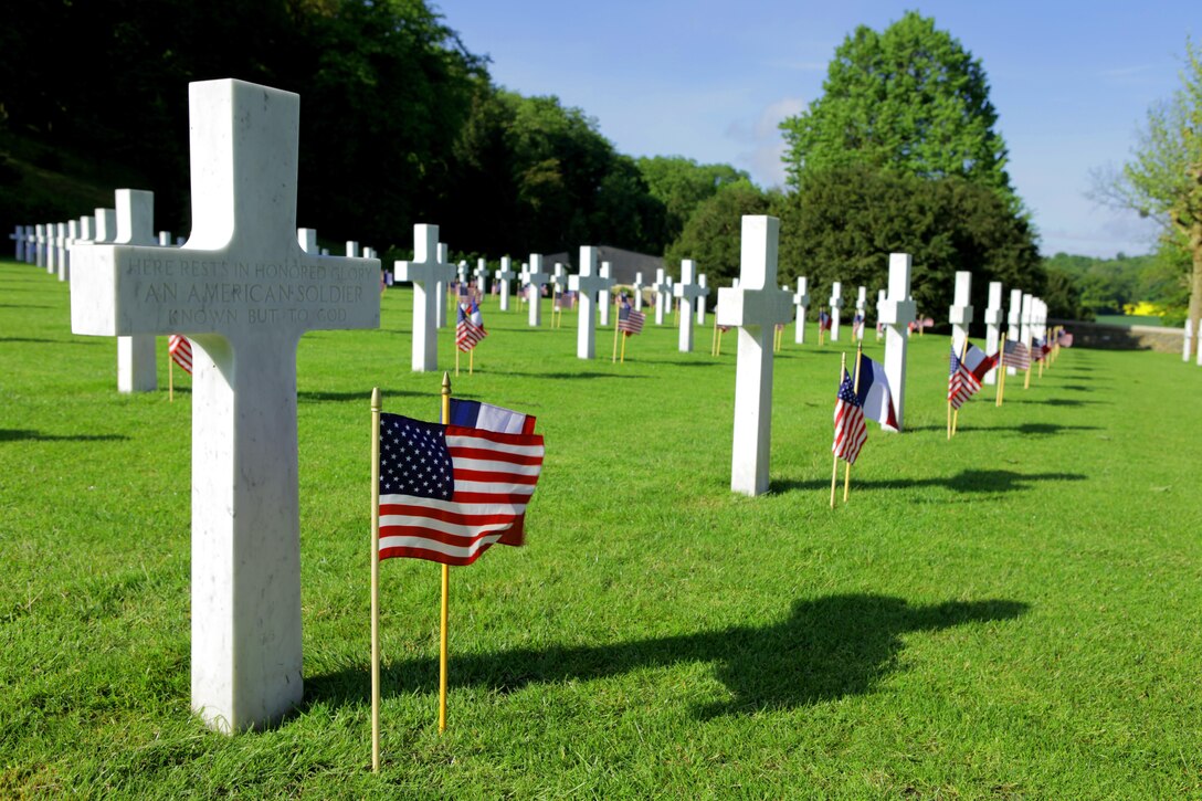 Aisne-Marne American Cemetery lays on the historic battlefield of Belleau Wood and consists of 2,289 epitaphs of the fallen from one of the fiercest battles of the First World War. To celebrate Memorial Day, and to mark the 95th anniversary of the historic Battle of Belleau Wood, U.S. Marines with their French counterparts gathered at Aisne-Marne American Cemetery to commemorate their fallen heroes, May 26. The event was held in the memorial cemetery that lies outside of the historic grounds of Belleau Wood and featured the laying of wreathes, a firing of volleys, the playing of TAPS, raising of the American and French national colors, and a concert by the French military band. The mayor of the village of Bellau along with other military officers and officials representing the U.S. and France were present. Participating units from the U.S. Marines included 5th Marine Regiment, Marine Security Guard Detachment, the Wounded Warrior Regiment and Marine Forces Europe and Africa. French units that participated in the ceremony included the 21st Marine Infantry Regiment and the Musique Principale des Troupes de Marines. 
