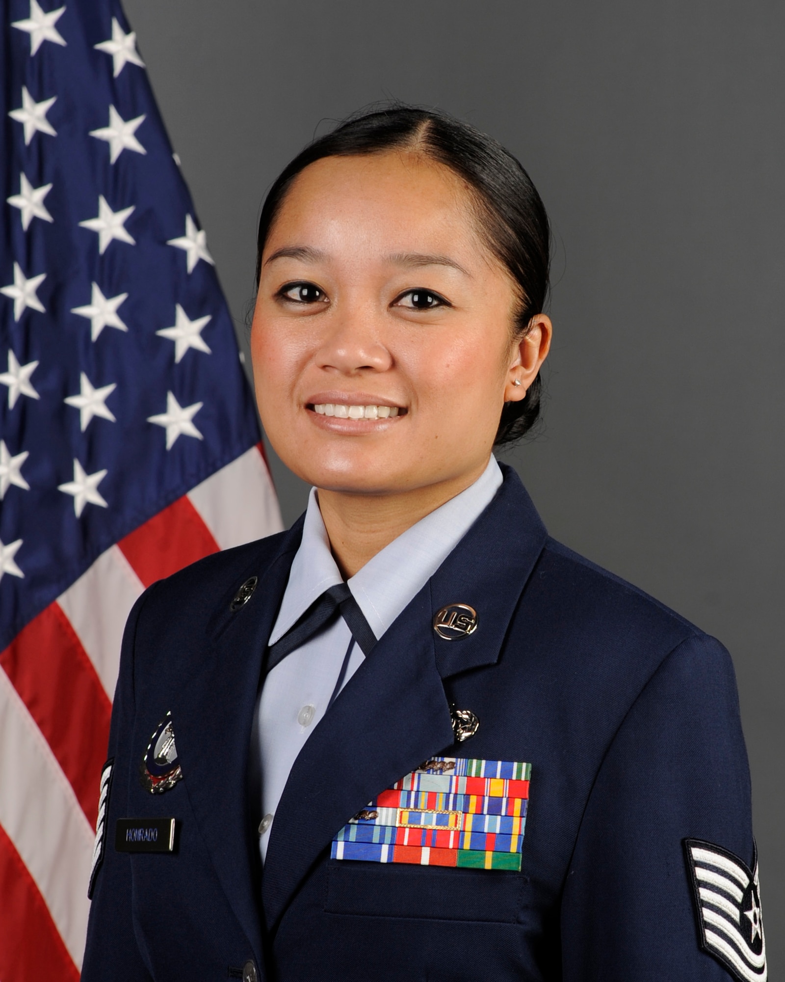 Tech. Sgt. Iris Honrado, Wyoming Air National Guard production recruiter, received the Federal Asian-Pacific American Heritage Council's Meritorious Service Award at a ceremony held in Long Beach, Calif., May 8, 2013.