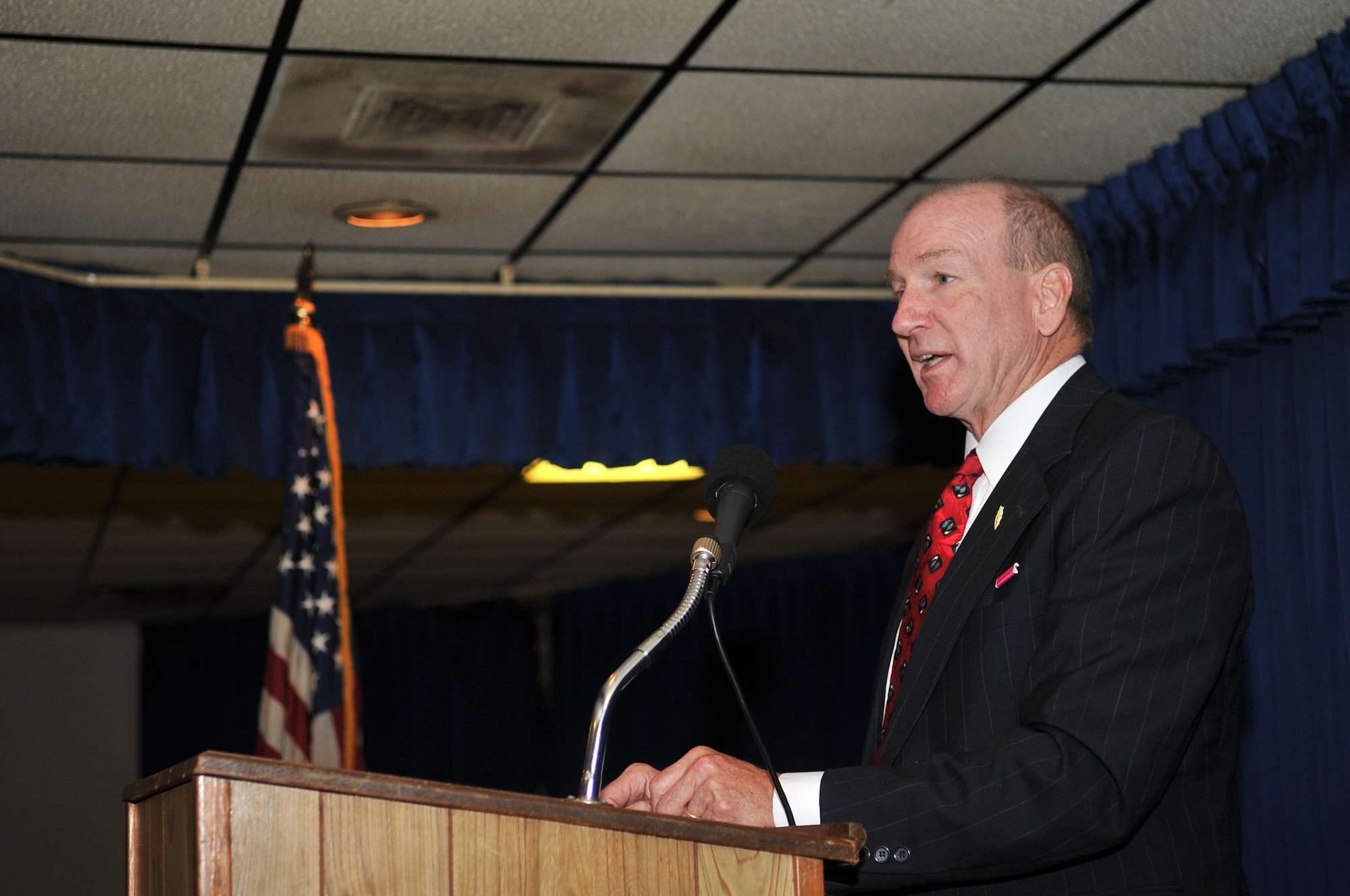 ALTUS, Okla. – Col. (ret.) James Kelly, director of the 97th Maintenance Directorate, speaks to local community members during a Memorial Day Banquet at the Altus Veterans of Foreign Wars post 4876, May 27. The banquet allowed local community and Altus Air Force Base members to get together after the annual Memorial Day Ceremony at the Altus Cemetery. (U.S. Air Force photo by Senior Airman Dillon Davis/Released)