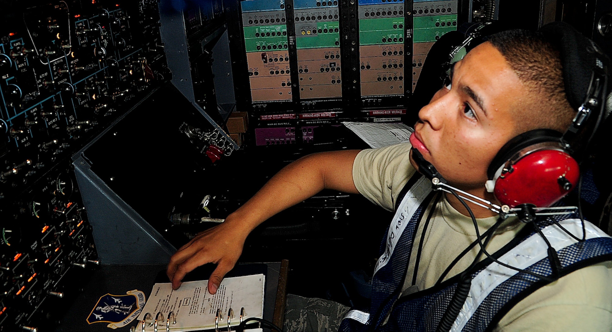 Airman 1st Class Jovani Montenegro, 436th Aircraft Maintenance Squadron crew chief, starts up auxiliary power units  on a C-5M Super Galaxy May 21, 2013, at Dover Air Force Base, Del. The 436th AMXS have been doing 3.5.2 software testing that they are trying to put on the aircraft. (U.S. Air Force photo/Airman 1st Class Ashlin Federick)