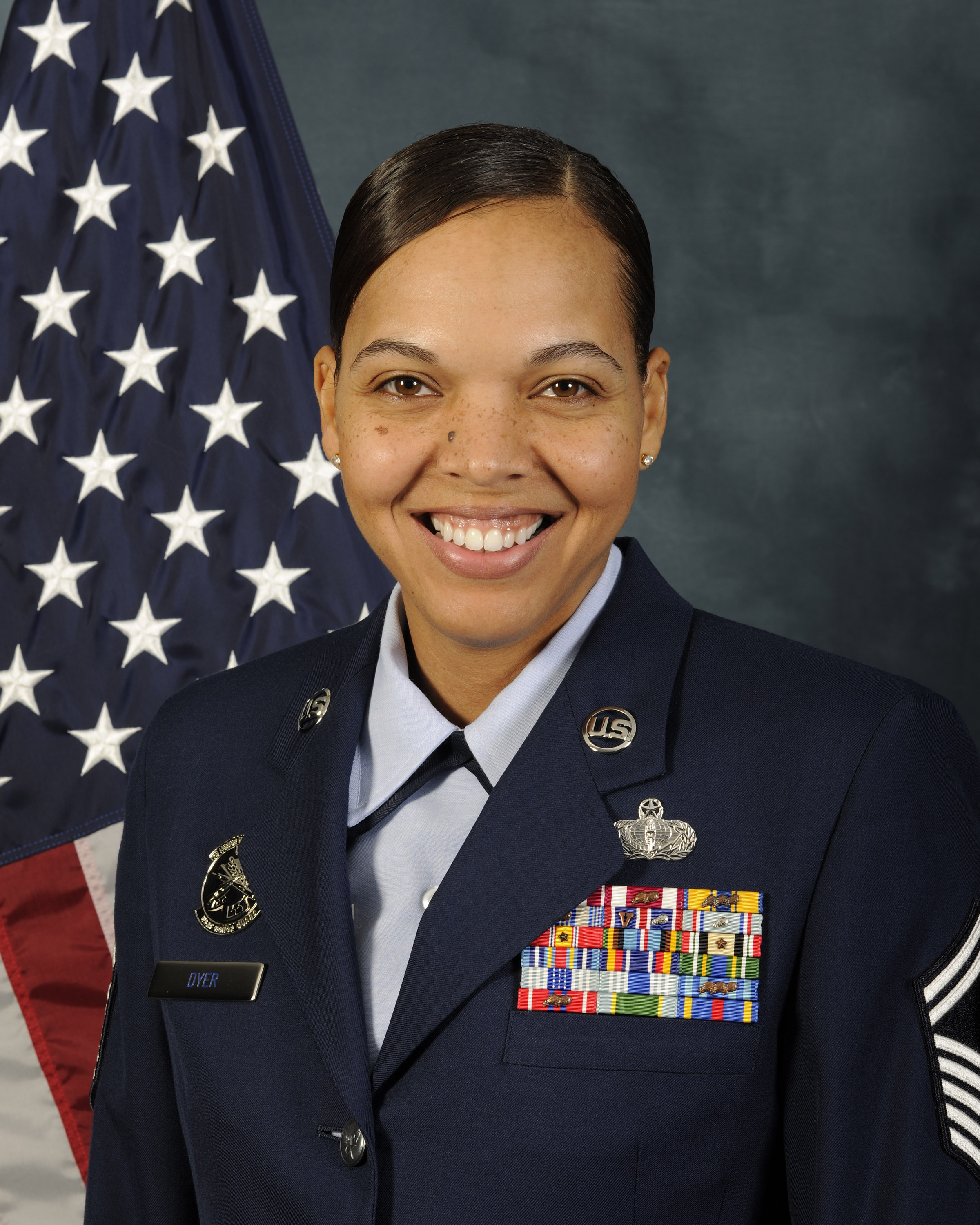 senior-master-sergeant-meshelle-i-dyer-usaf-honor-guard-display