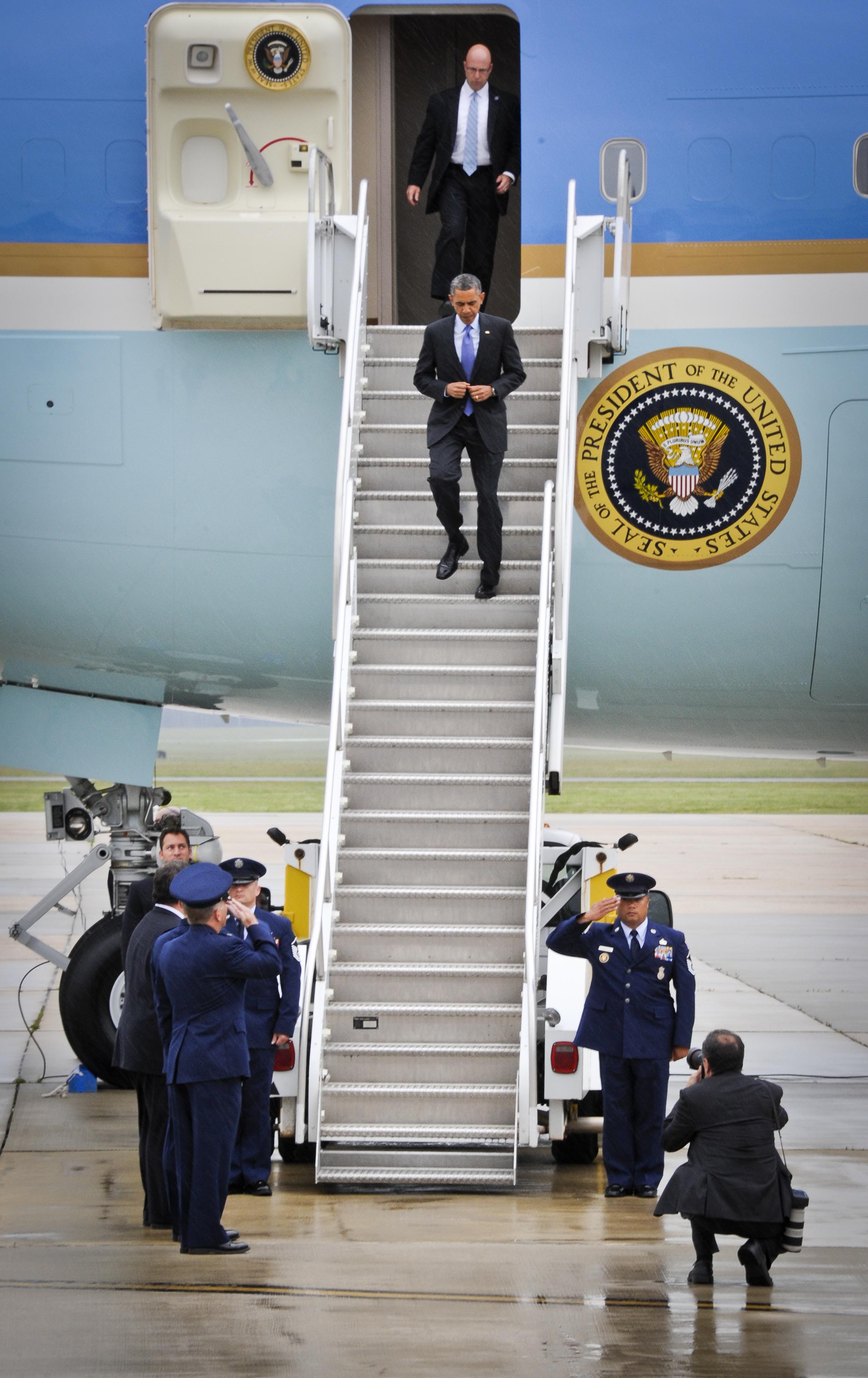 President lands at JB MDL > Joint Base McGuire-Dix-Lakehurst