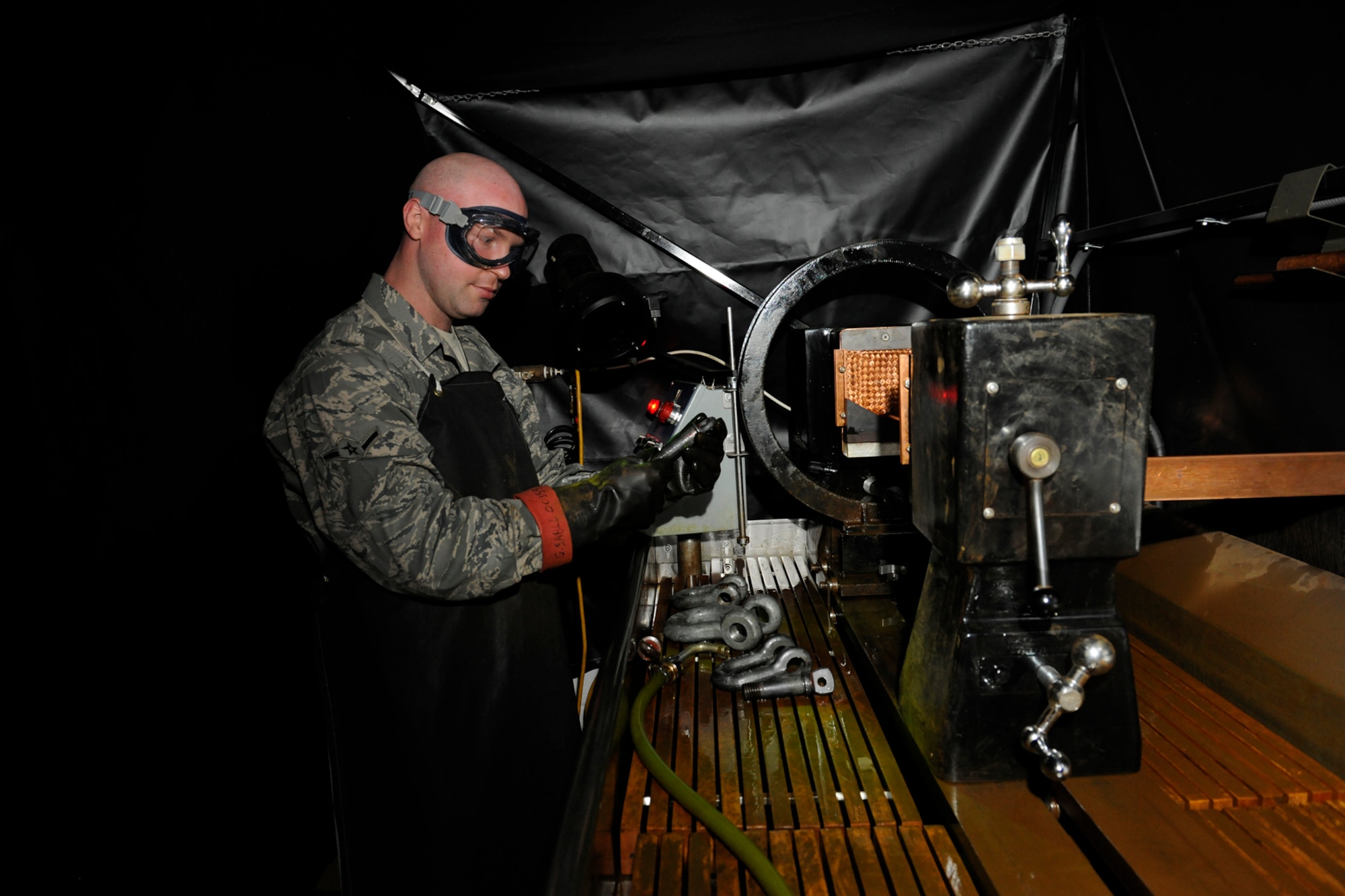131102-Z-EZ686-128 -- Airman George Sable from 127th Maintenance Squadron conducts Non-Destructive Inspections on aircraft parts for cracks, metal fatigue and stress at Selfridge Air National Guard Base, Mich., Nov. 2, 2013. Sable has served in the 127 MXS for one year. (U.S. Air National Guard photo by MSgt. David Kujawa / Released)