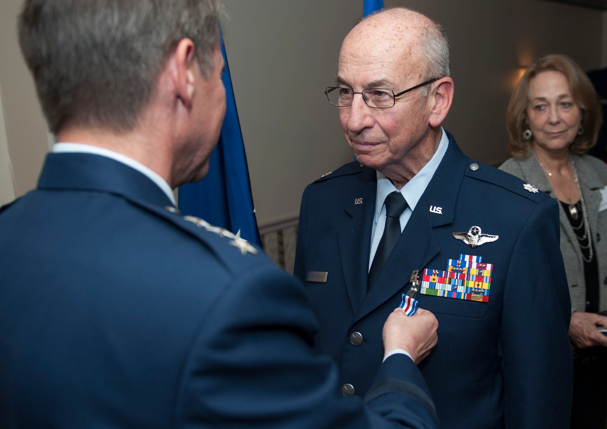 FORT MYER, Va. - Lt. Gen. Jan-Marc Jouas, 7th Air Force
commander awards the Silver Star to Lt. Col. Dennis Haney, for gallantry in
action during the Vietnam War, Fort Myer, Va., Nov. 1, 2013. Then, Capt.
Haney operated as an electronic warfare officer on an F-4C Wild Weasel
providing close air support for the B-52 Stratofortress during Linebacker
II, Dec. 18, 1972. In the same ceremony, Jouas presented the Silver Star to
Mrs. Jane Tidwell, wife of Capt. Robert Tidwell, who was the pilot for
Haney's F-4C during that mission.  The Silver Star was established by an Act
of Congress on July 9, 1918 and is the third highest honor military
decoration for valor that can be awarded. The medal is awarded for gallantry
in action against an enemy of the United States. (U.S. Air Force photo by
Staff Sgt. Carlin Leslie)
