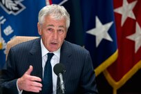 U.S. Defense Secretary Chuck Hagel briefs reporters in Seoul, South Korea, Oct. 1, 2013. Hagel answered questions regarding the government shutdown and how the Defense Department would structure through the furlough.