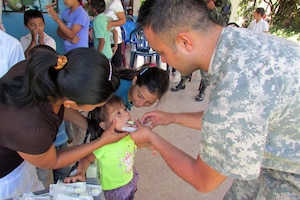 Members of Joint Task Force-Bravo's Medical Element (MEDEL) partnered with the Honduran Ministry of Health and the Honduran military to provide medical care to more than 1,200 people in the villages of Plan de Leones and Cuesta de la Virgen in the department of Comayagua, Honduras, during a Medical Readiness Excercise (MEDRETE), Nov. 4-6, 2013.  (Courtesy photo)