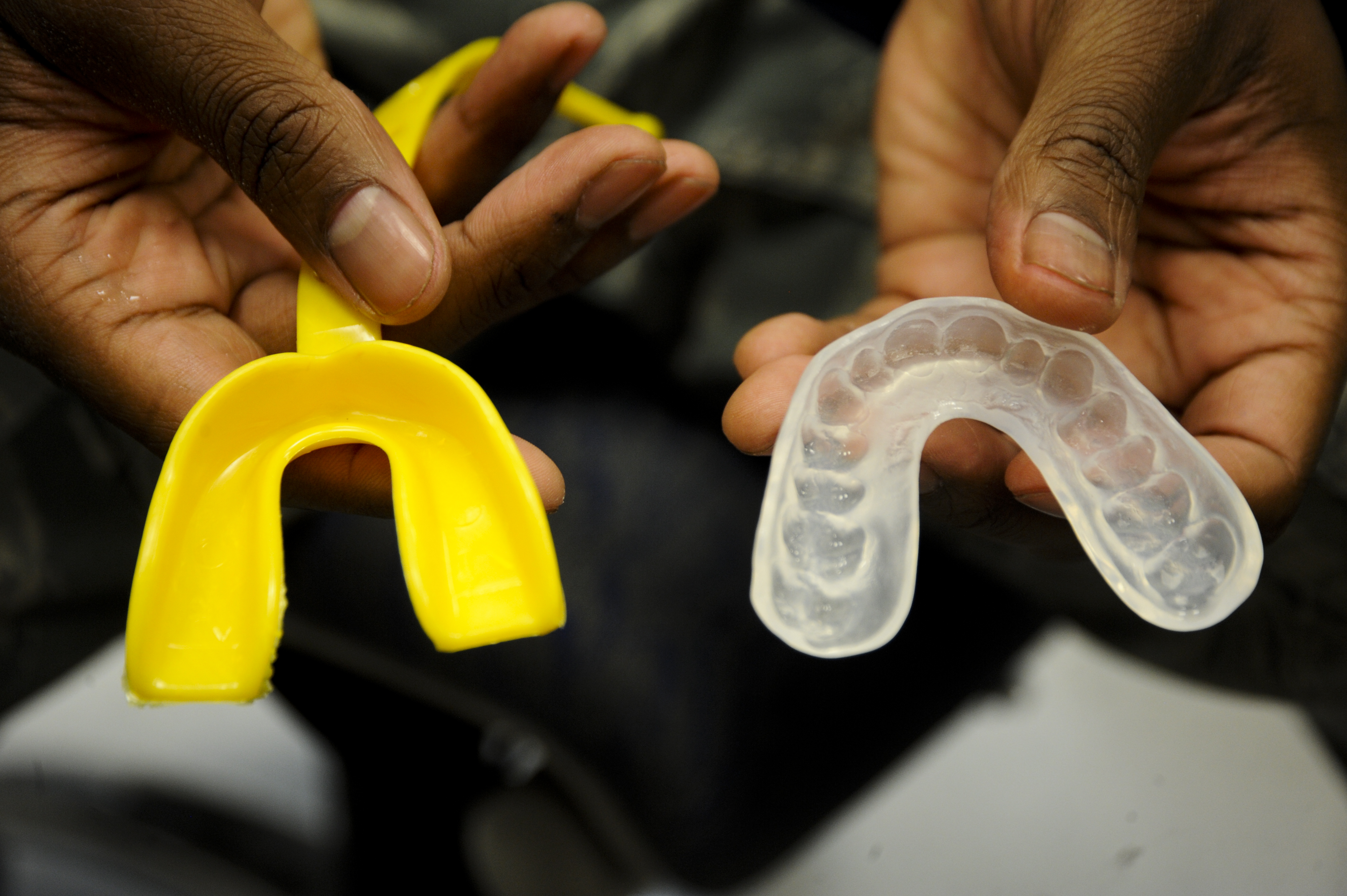 Mouth guards Sports equipment that protects the smile > Aviano Air