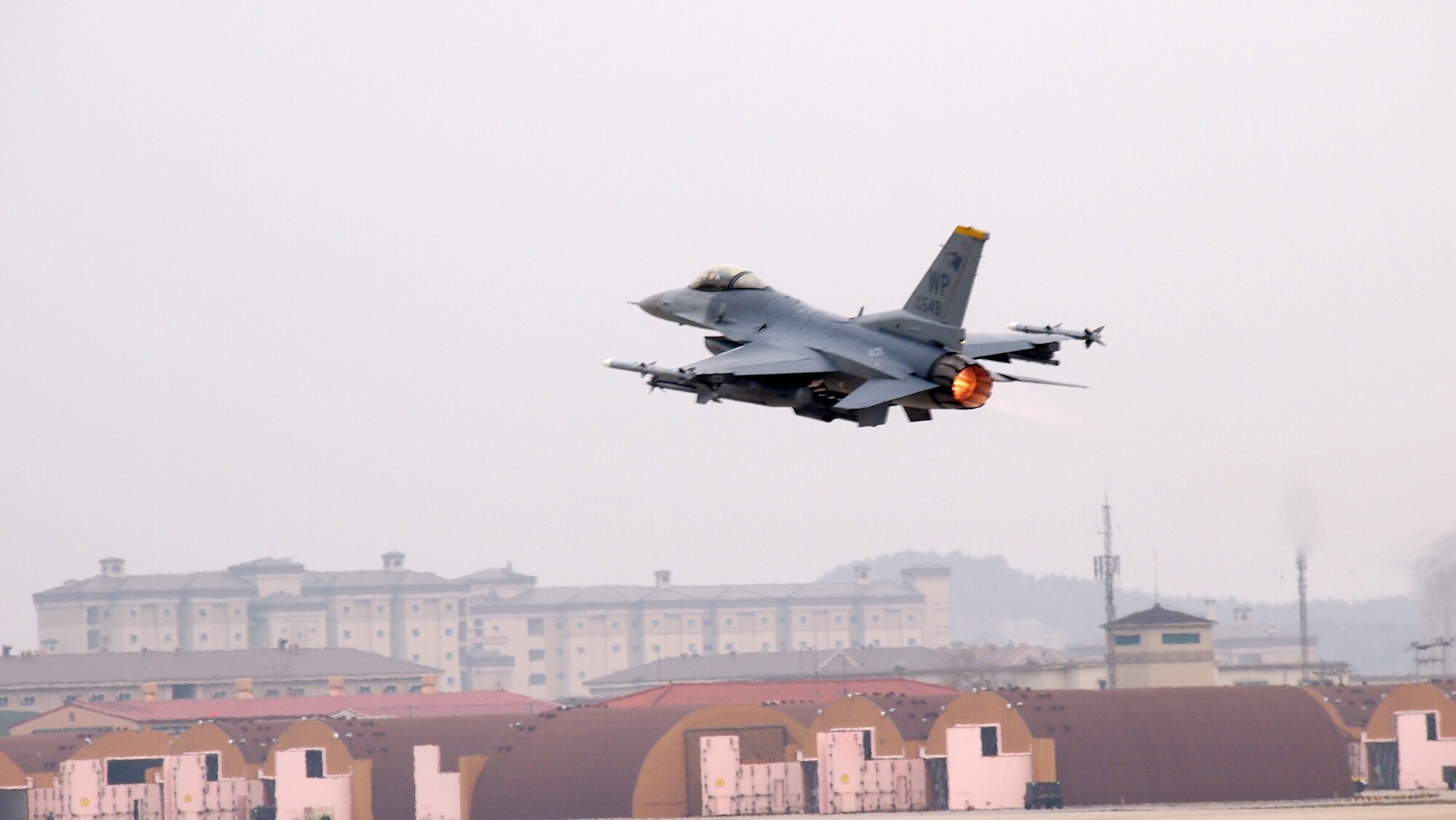 KUNSAN AIR BASE, Republic of Korea – A U.S. F-16 takes off from Kunsan Air Base, Republic of Korea to participate in Exercise Max Thunder Nov. 6, 2013. Max Thunder integrates U.S. and ROK forces to train on close air support missions to ensure mutual understanding and trust between the two nations. The exercise enhances the readiness of U.S. and ROK forces to defend the Republic of Korea  and sustain the capabilities which strengthen the ROK-U.S. Alliance. (U.S. Air Force photo by Tech. Sgt. Thomas J. Doscher)