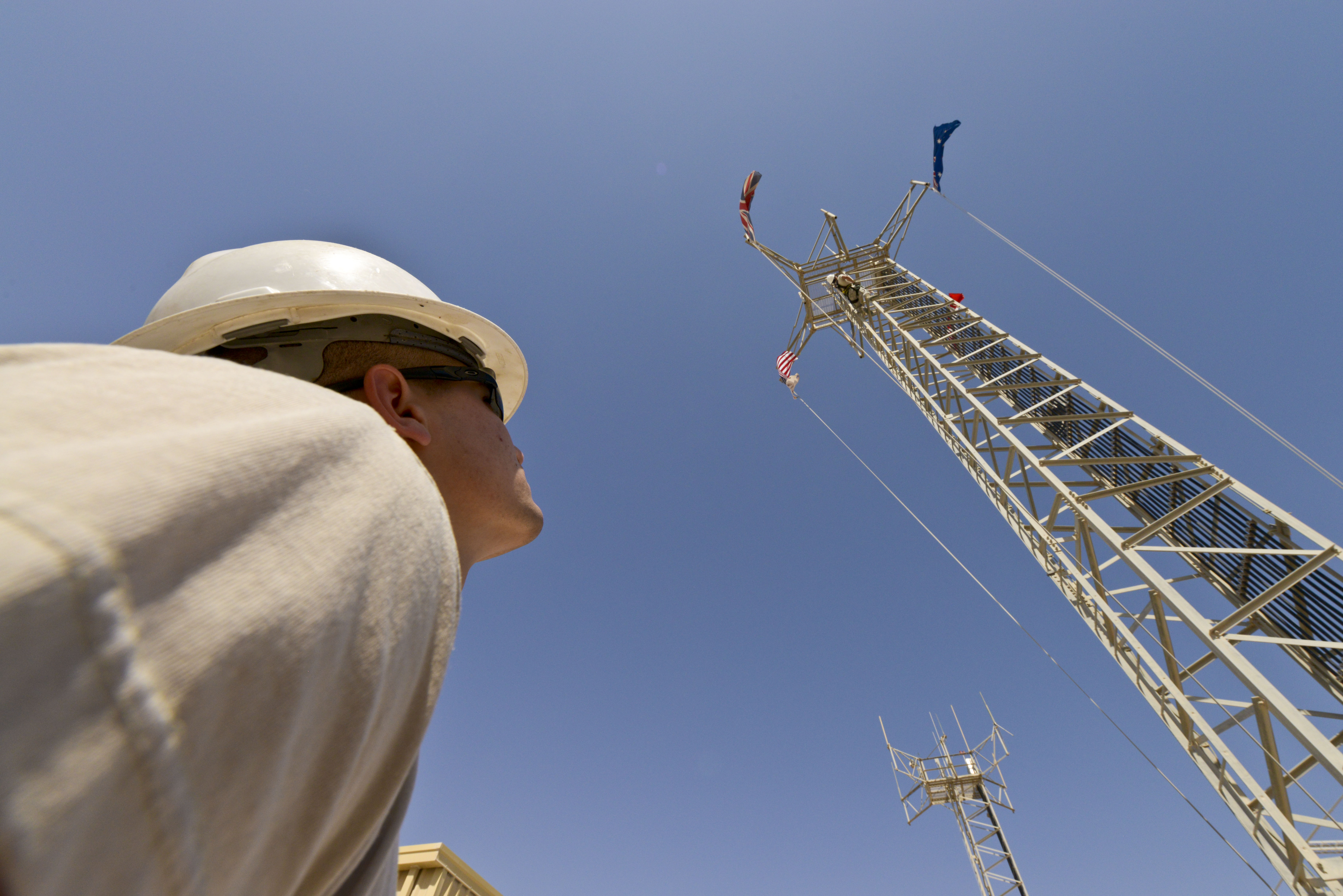 Cable and Antenna Maintainers Keeping the base connected > U.S. Air