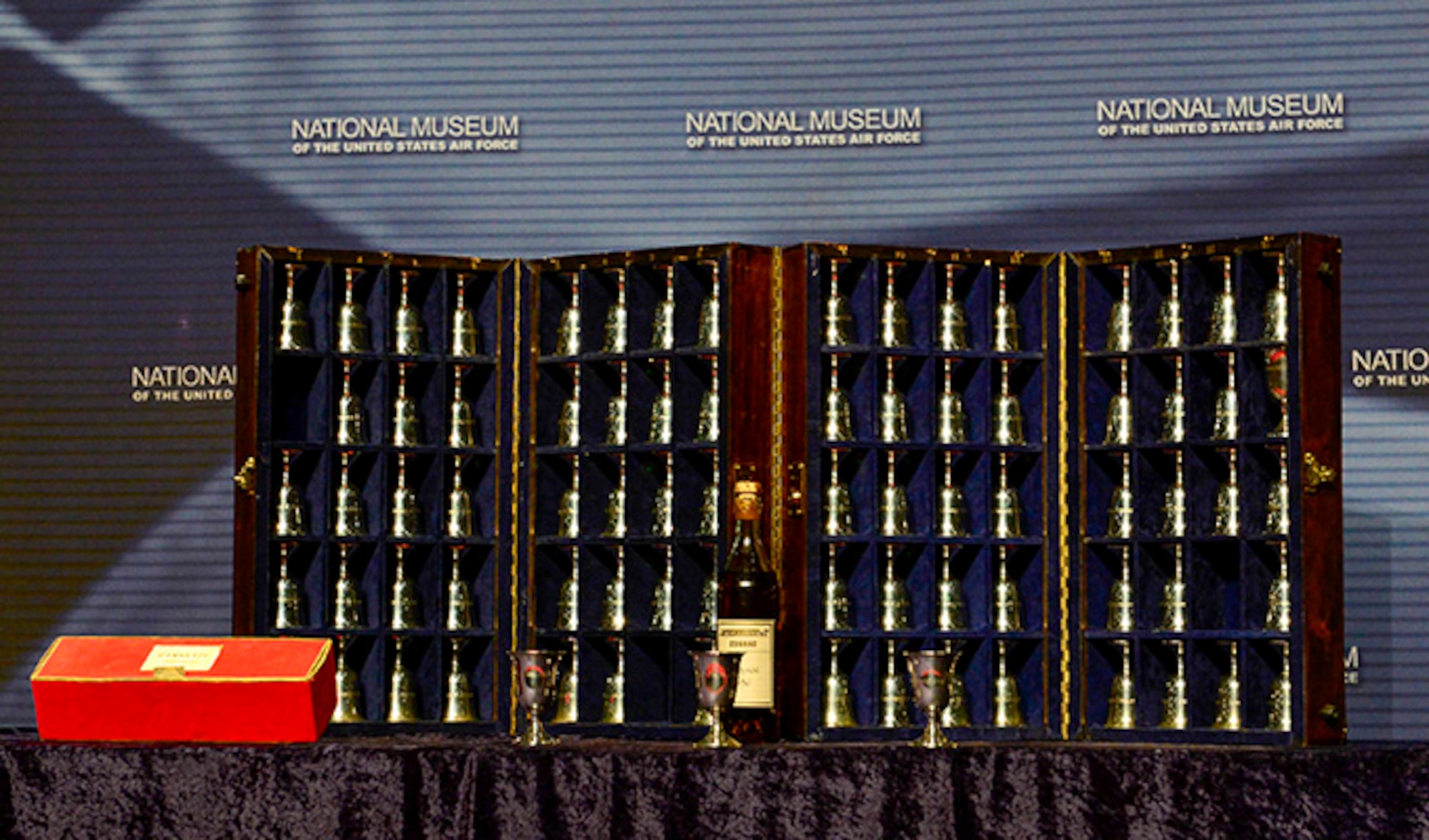 The 80 silver goblets in the ceremony were presented to the Raiders in 1959 by the city of Tucson, Ariz. The Raiders' names are engraved twice, the second upside-down. During the ceremony, white-gloved cadets pour cognac into the participants' goblets. Those of the deceased are turned upside-down.