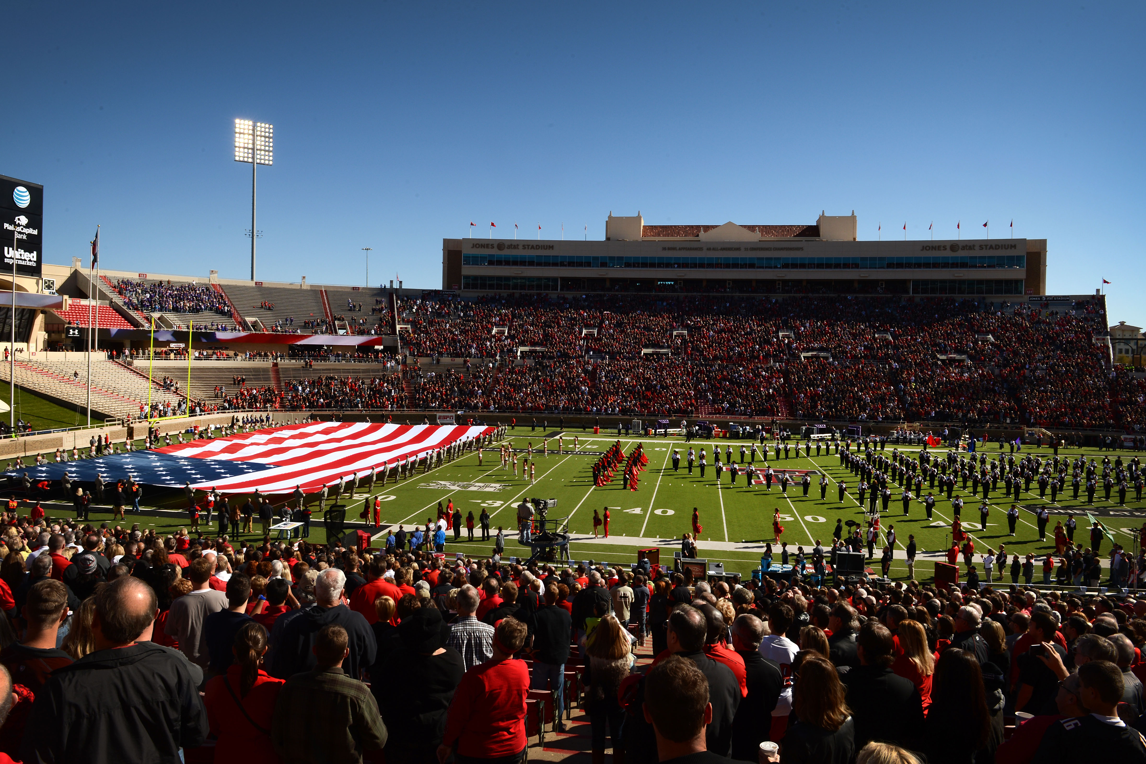 Texas Tech Shows Appreciation For Vets