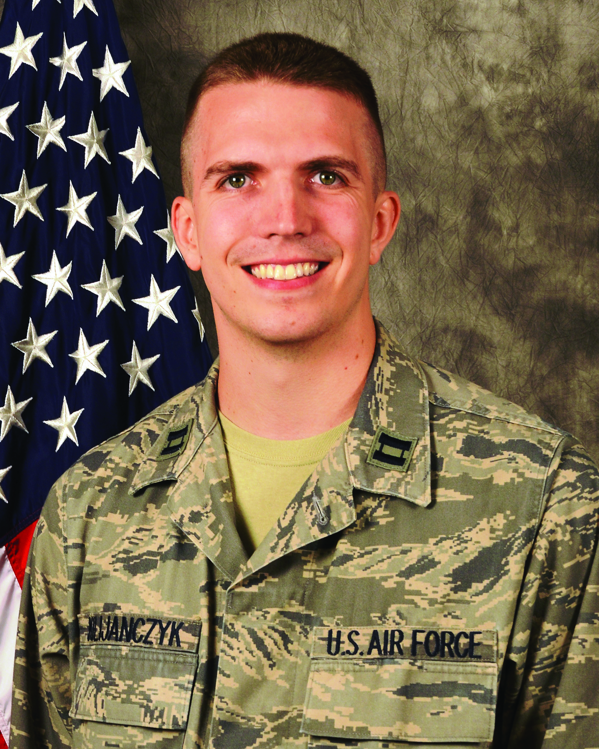 445 AW November Spotlight Performer > 445th Airlift Wing > Article Display